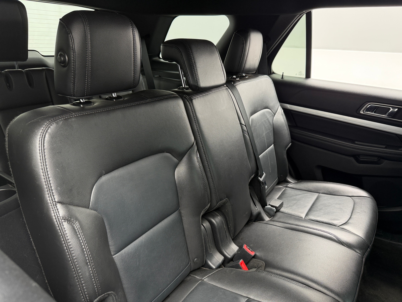 Thumbnail: 2017 Ford Explorer - 5