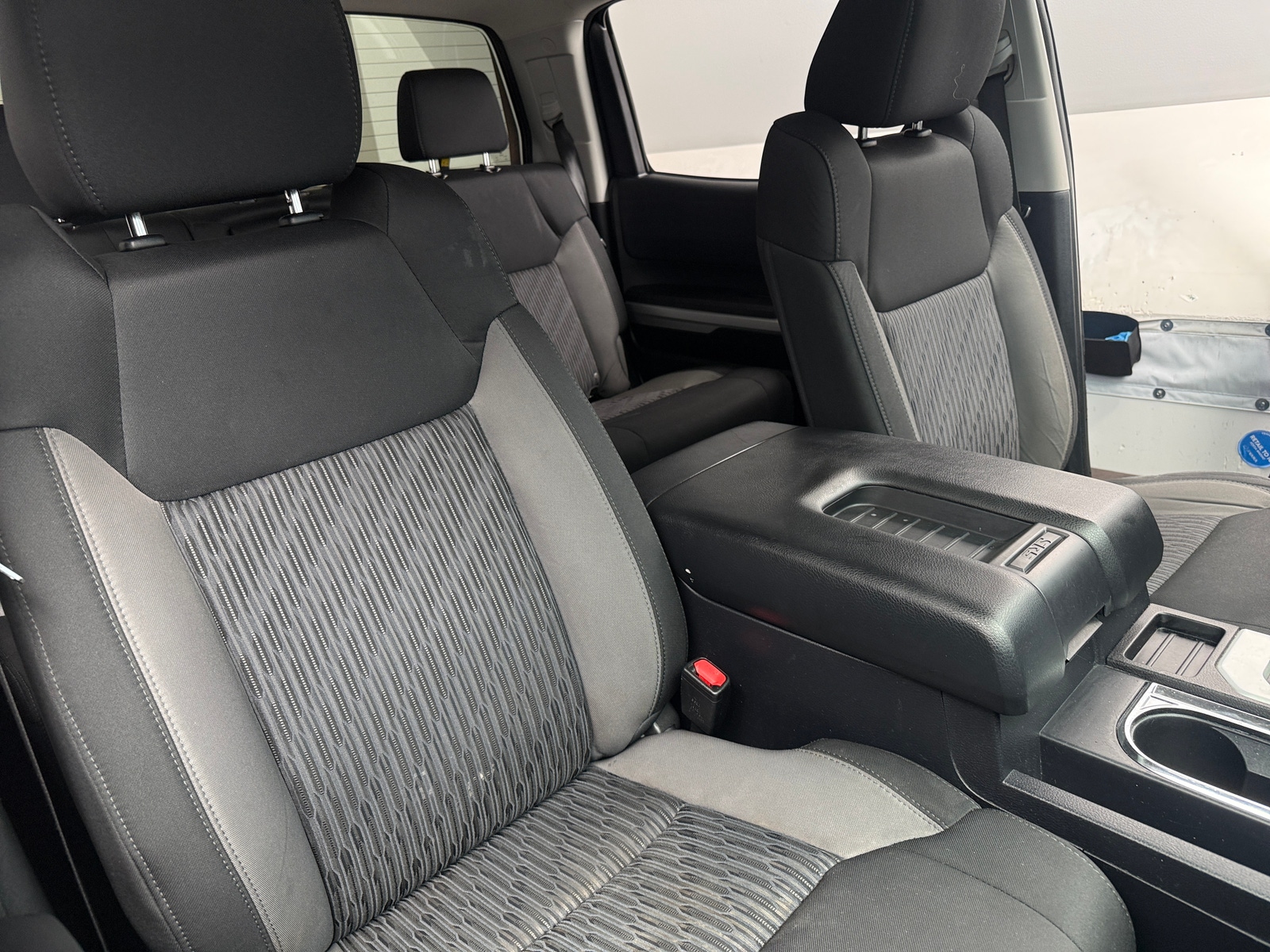 Thumbnail: 2017 Toyota Tundra - 2