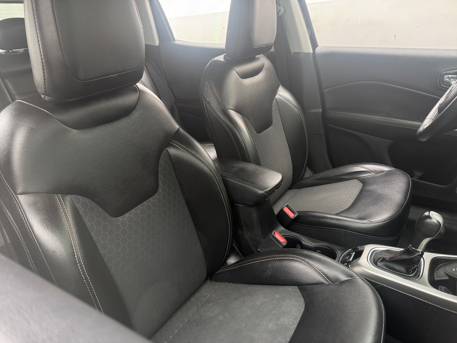 Thumbnail: 2018 Jeep Compass - 2