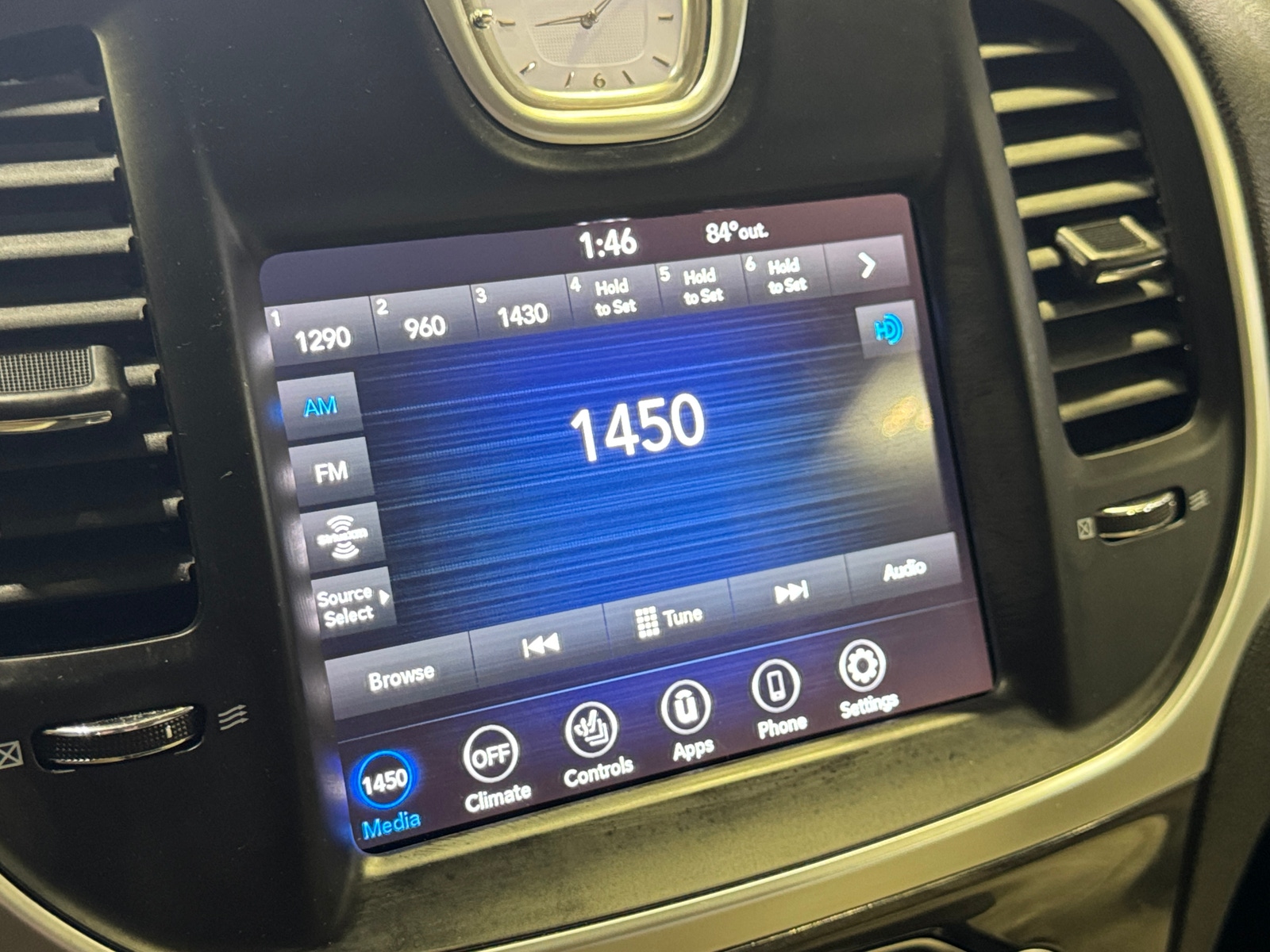 Thumbnail: 2021 Chrysler 300 - 3