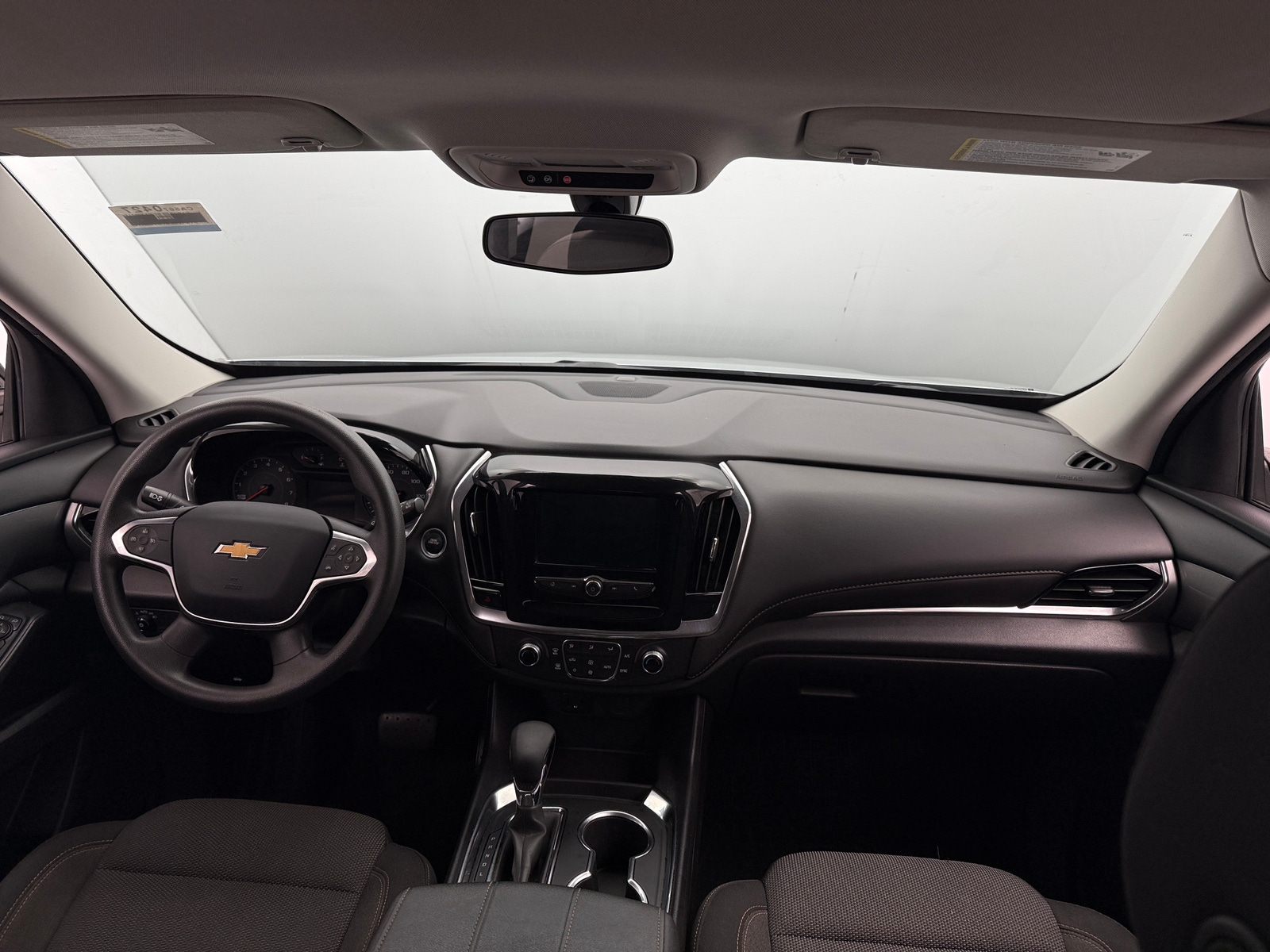 Thumbnail: 2021 Chevrolet Traverse - 3