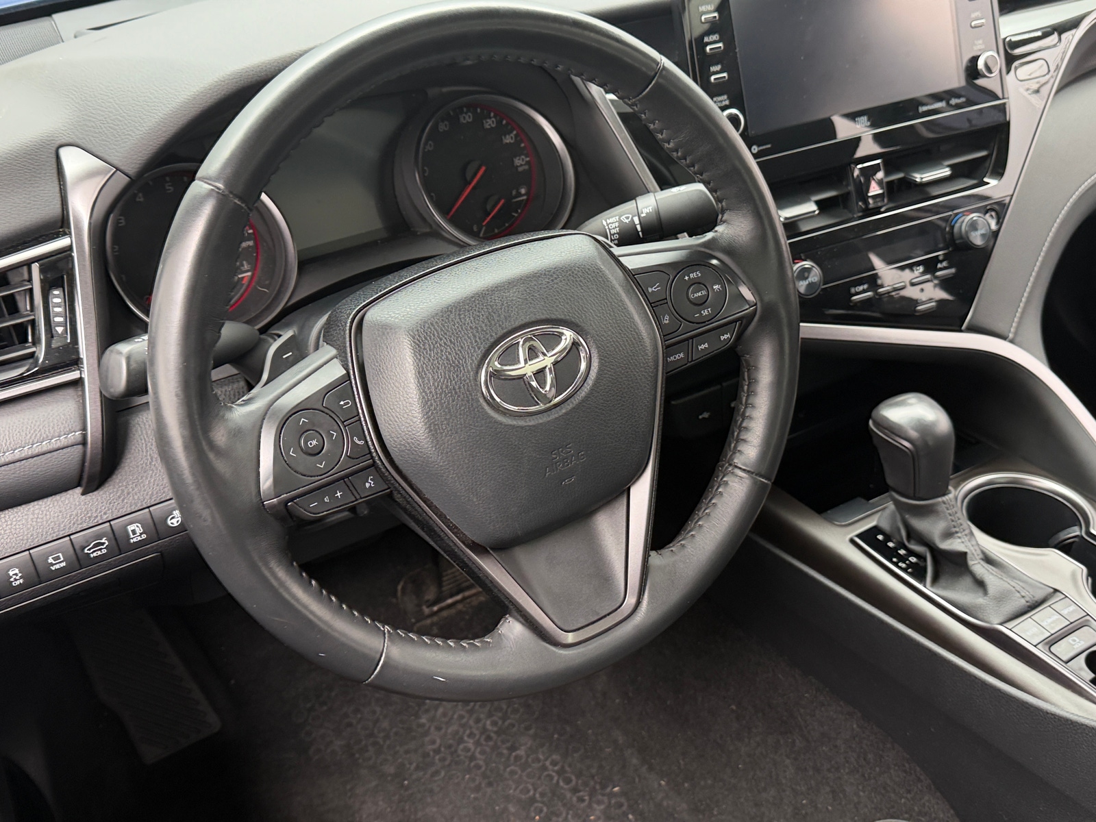 Thumbnail: 2023 Toyota Camry - 4
