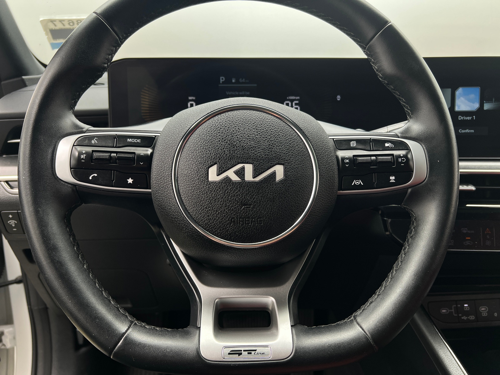 Thumbnail: 2025 Kia K5 - 4