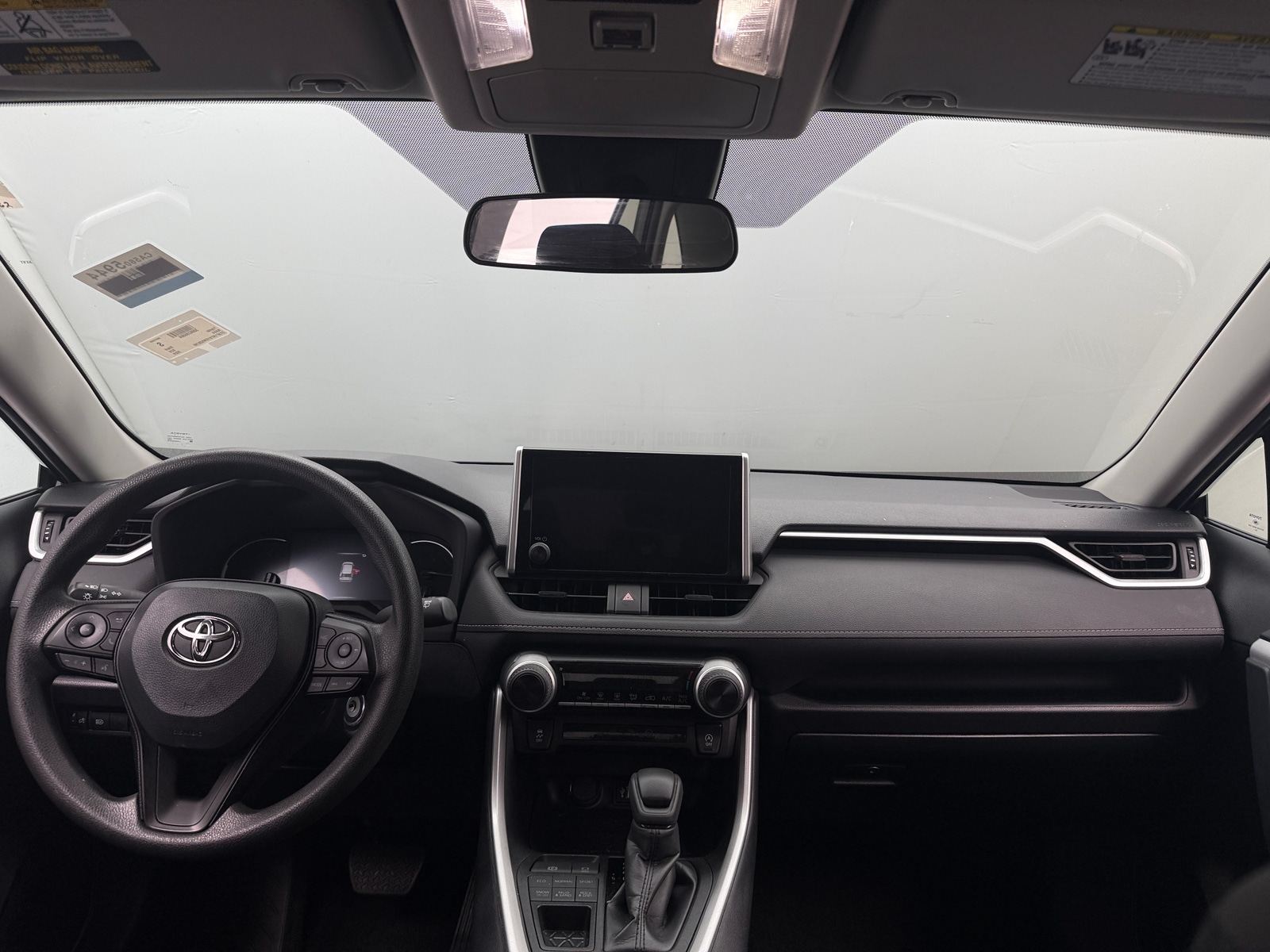 Thumbnail: 2025 Toyota RAV4 - 3