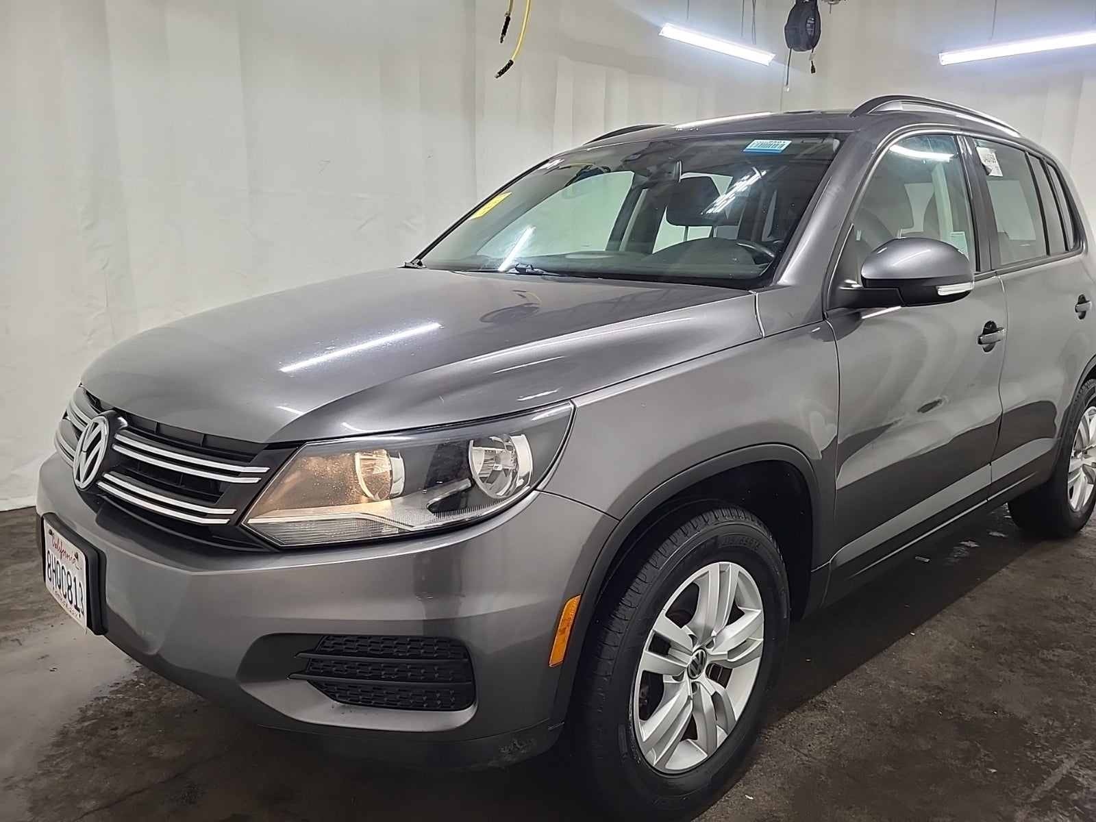 2016 Volkswagen Tiguan S
