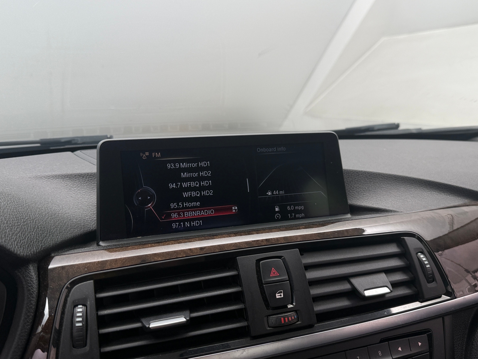 Thumbnail: 2015 BMW 3 Series - 3