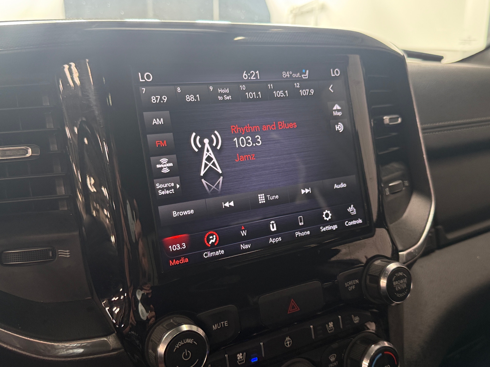 Thumbnail: 2021 RAM 1500 - 3