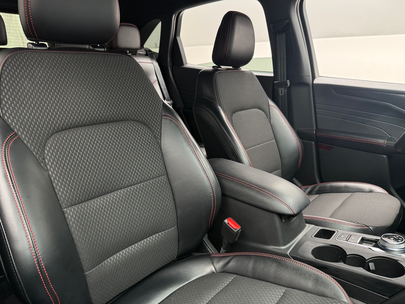 Thumbnail: 2023 Ford Escape - 2