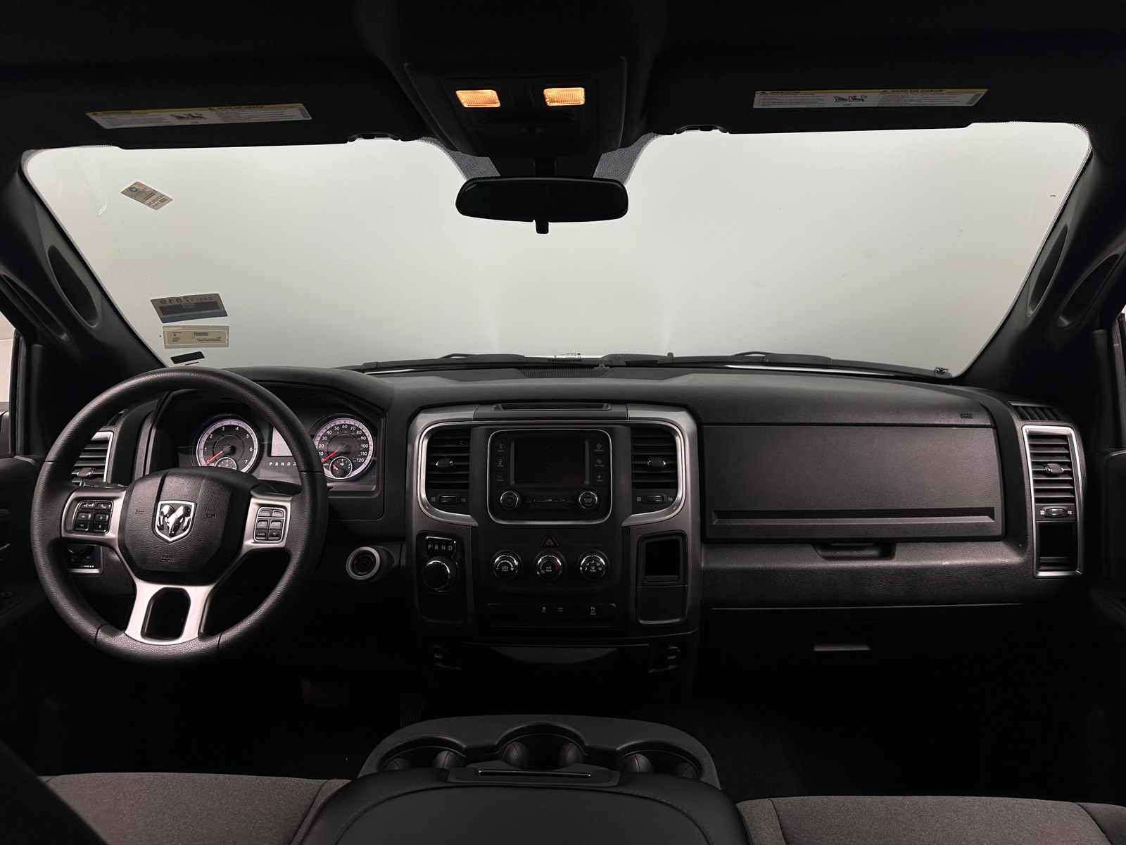 Thumbnail: 2024 RAM 1500 Classic - 3