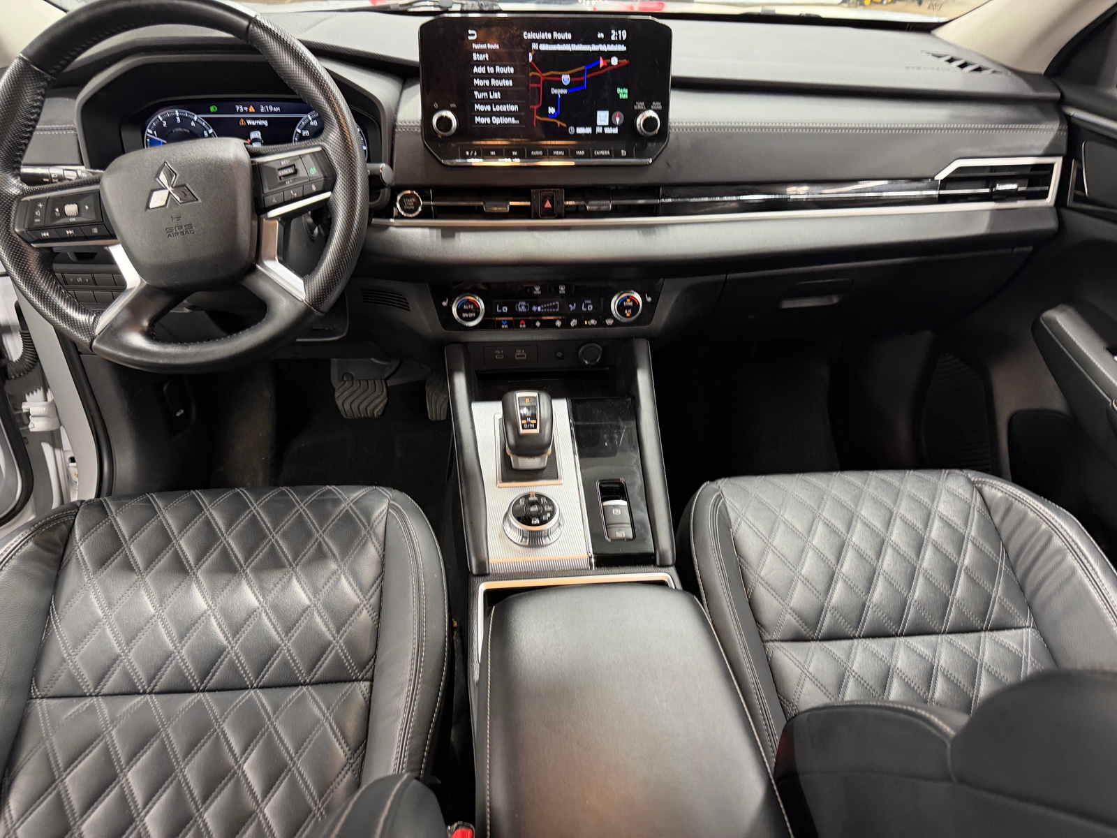 Thumbnail: 2022 Mitsubishi Outlander - 2