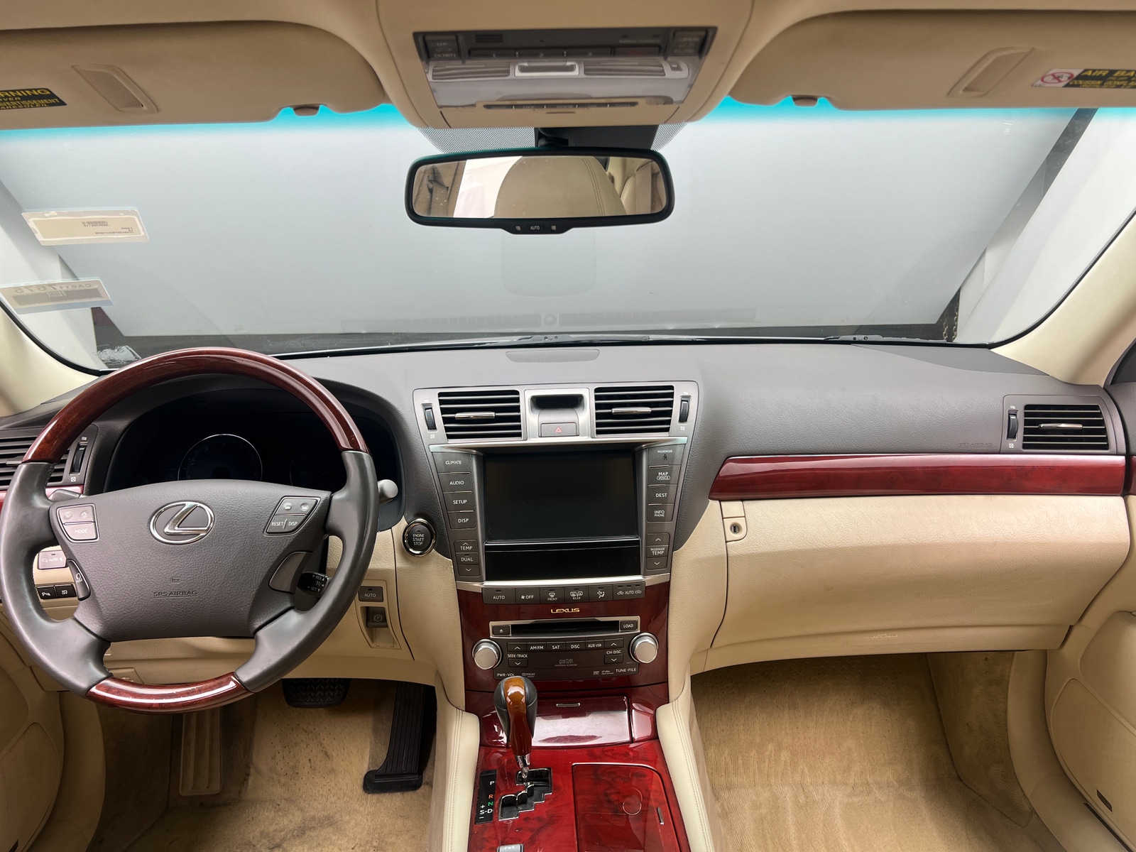 Thumbnail: 2012 Lexus LS - 2