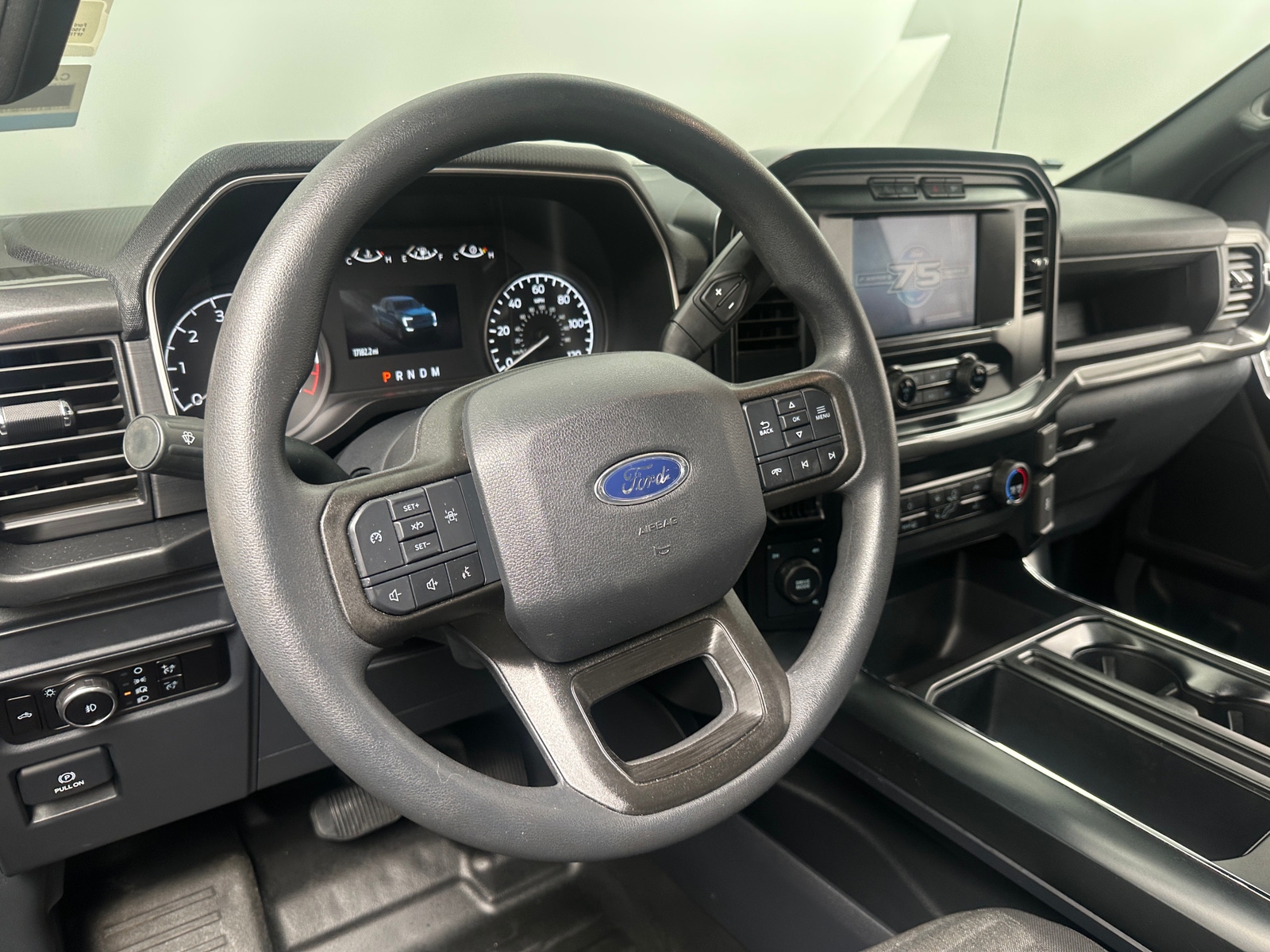 Thumbnail: 2023 Ford Econoline - 5
