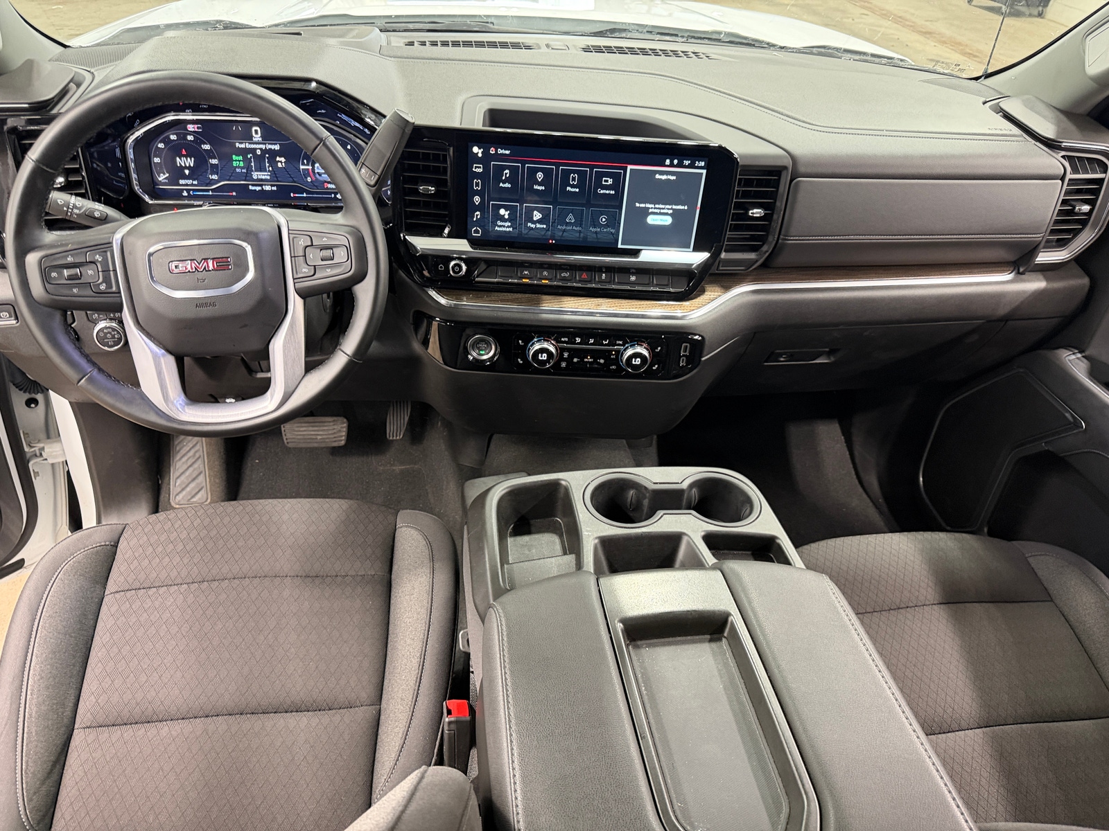 Thumbnail: 2024 GMC Sierra 1500 - 3