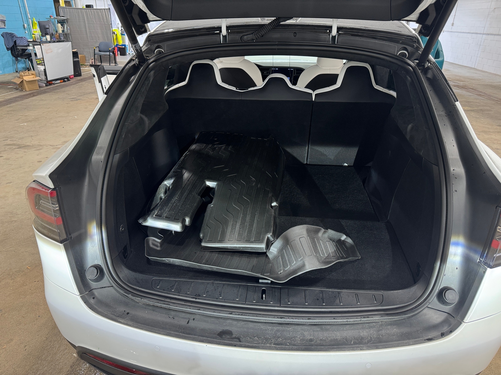 Thumbnail: 2020 Tesla Model X - 6