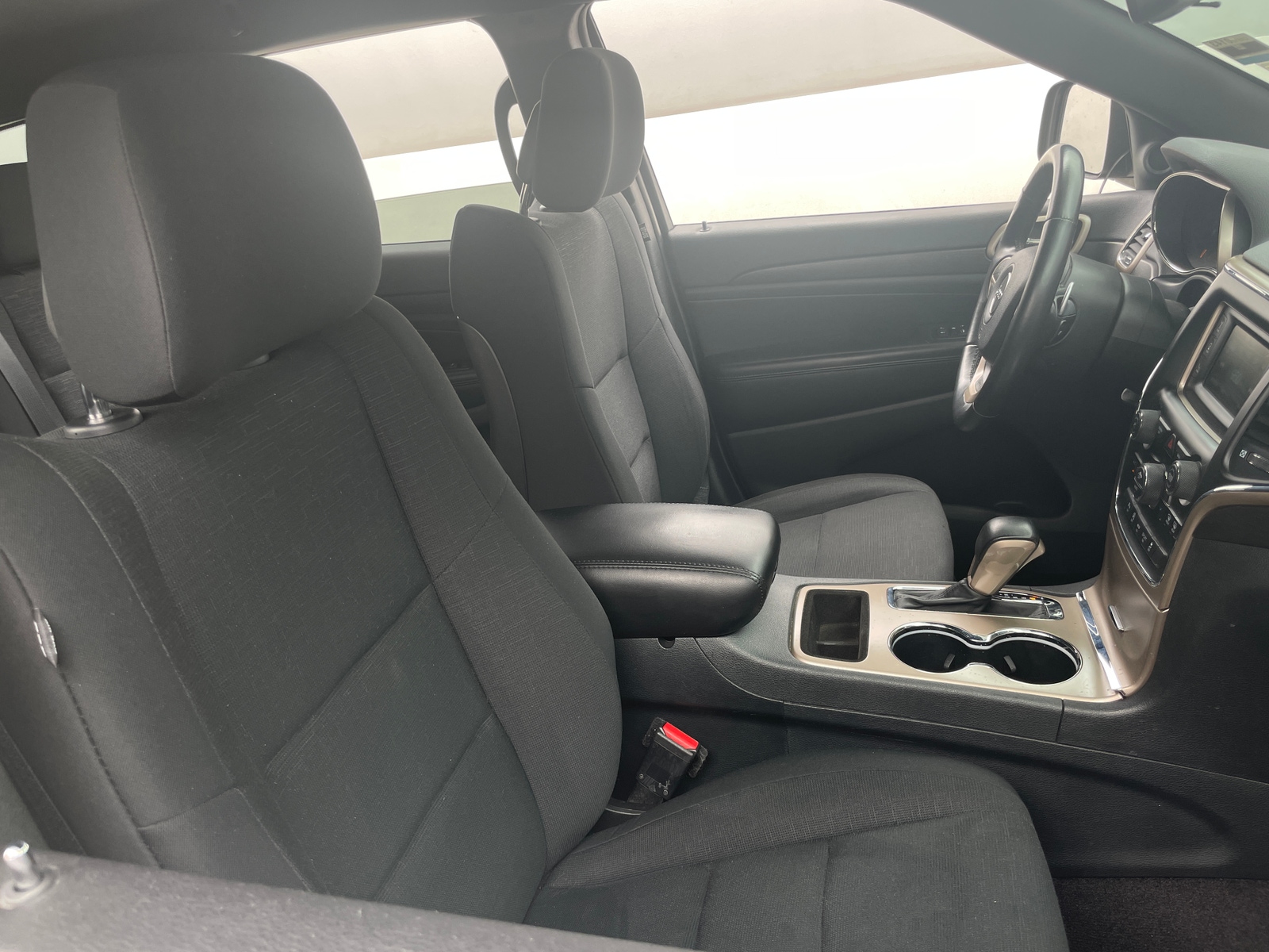 Thumbnail: 2016 Jeep Grand Cherokee - 2