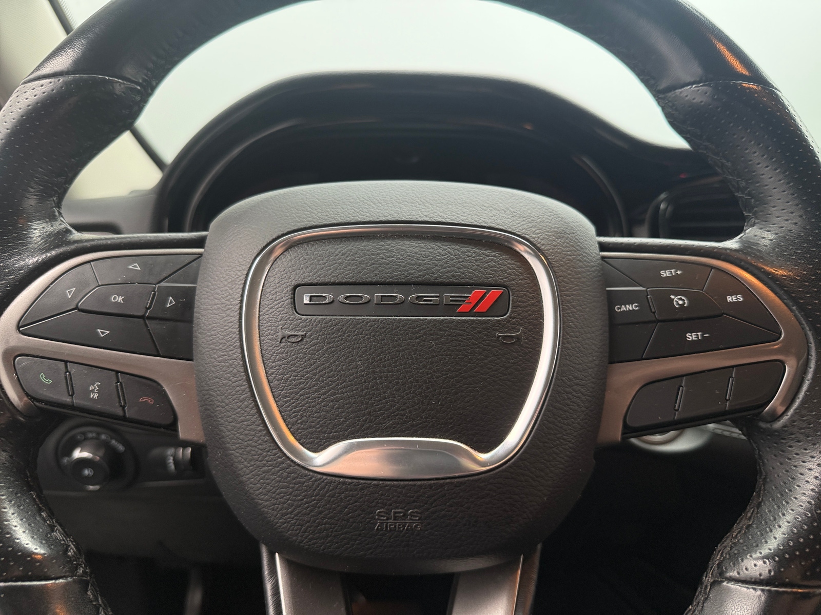 Thumbnail: 2022 Dodge Durango - 5