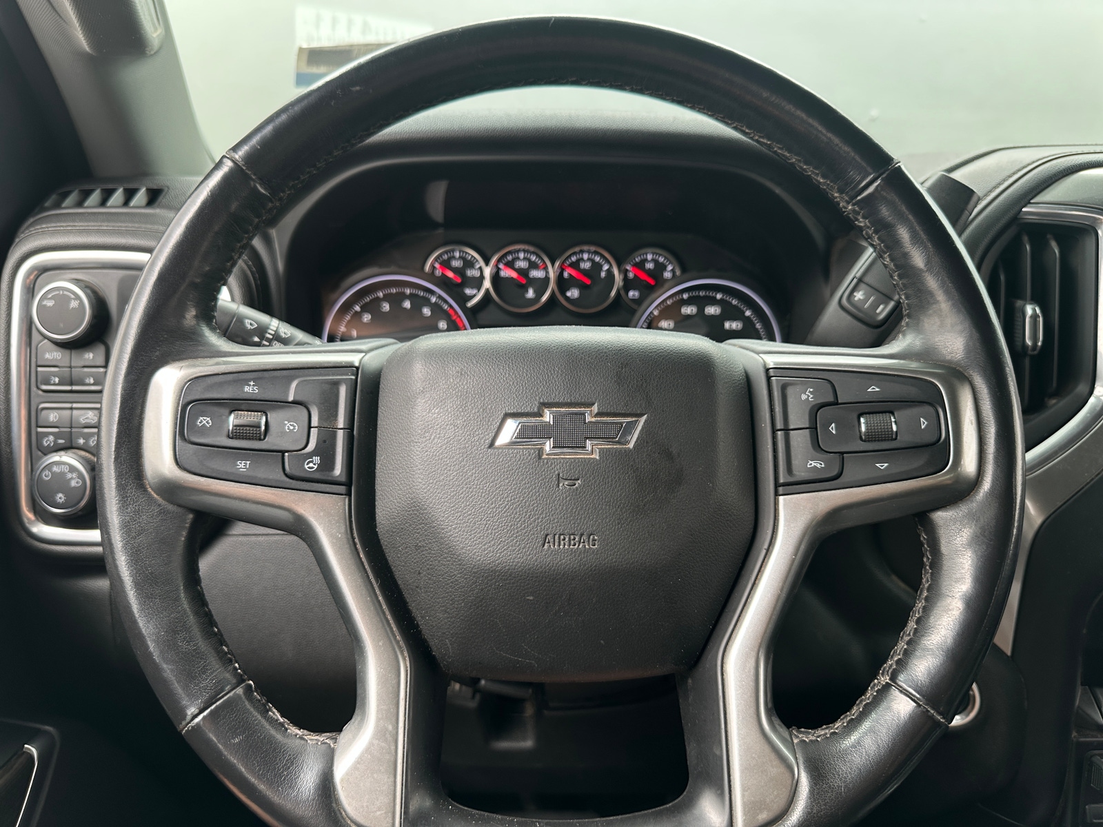 Thumbnail: 2019 Chevrolet Silverado 1500 - 5