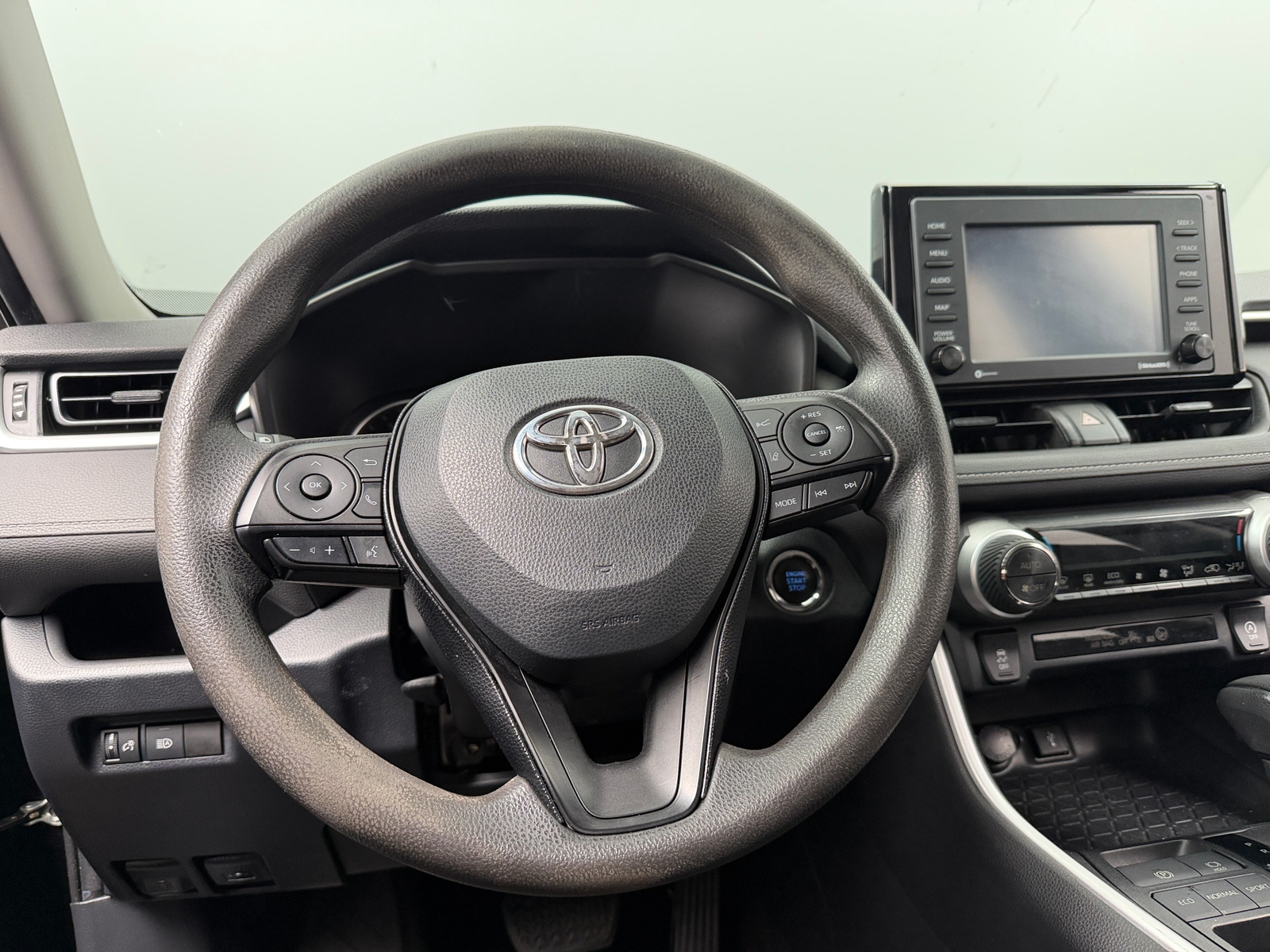 Thumbnail: 2020 Toyota RAV4 - 5