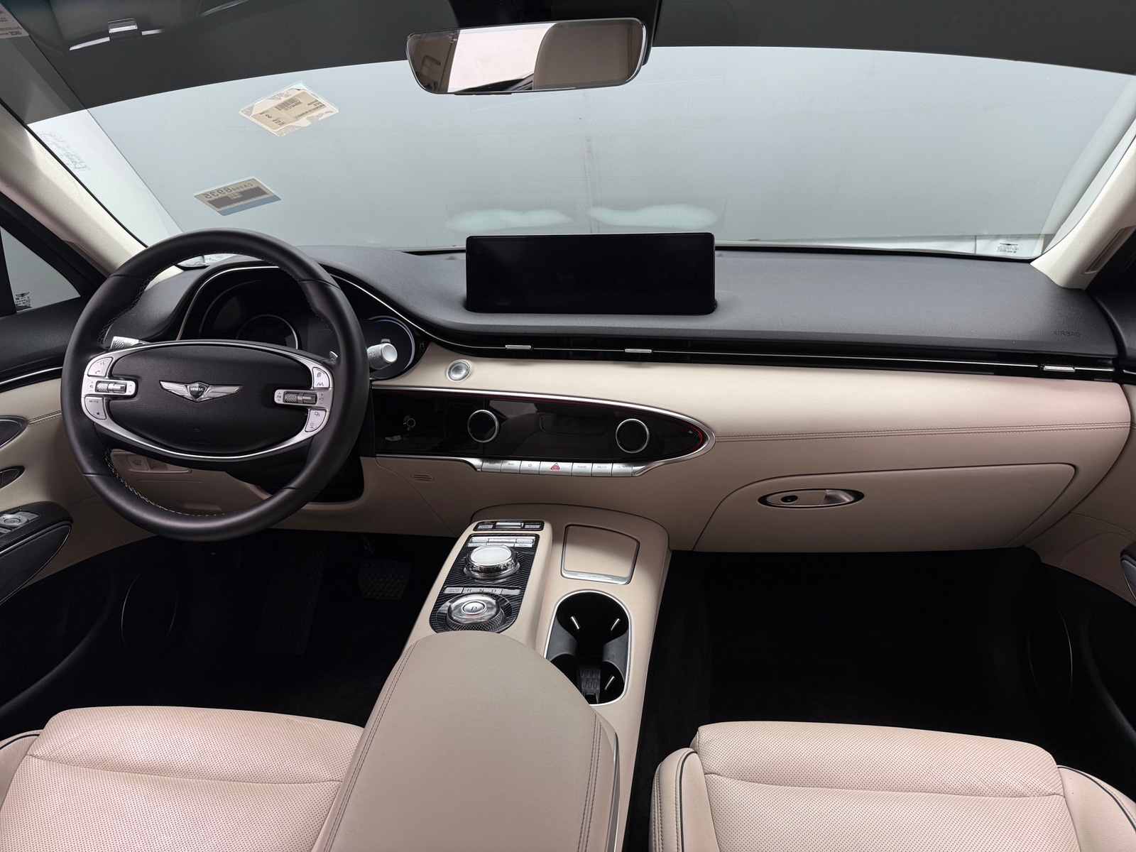 Thumbnail: 2022 Genesis GV70 - 2