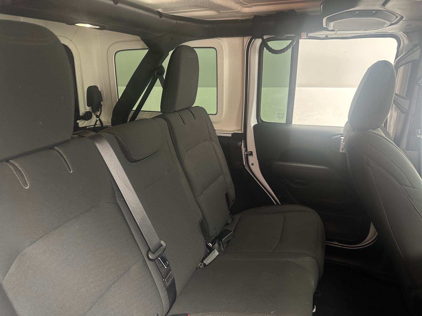 Thumbnail: 2018 Jeep Wrangler - 6