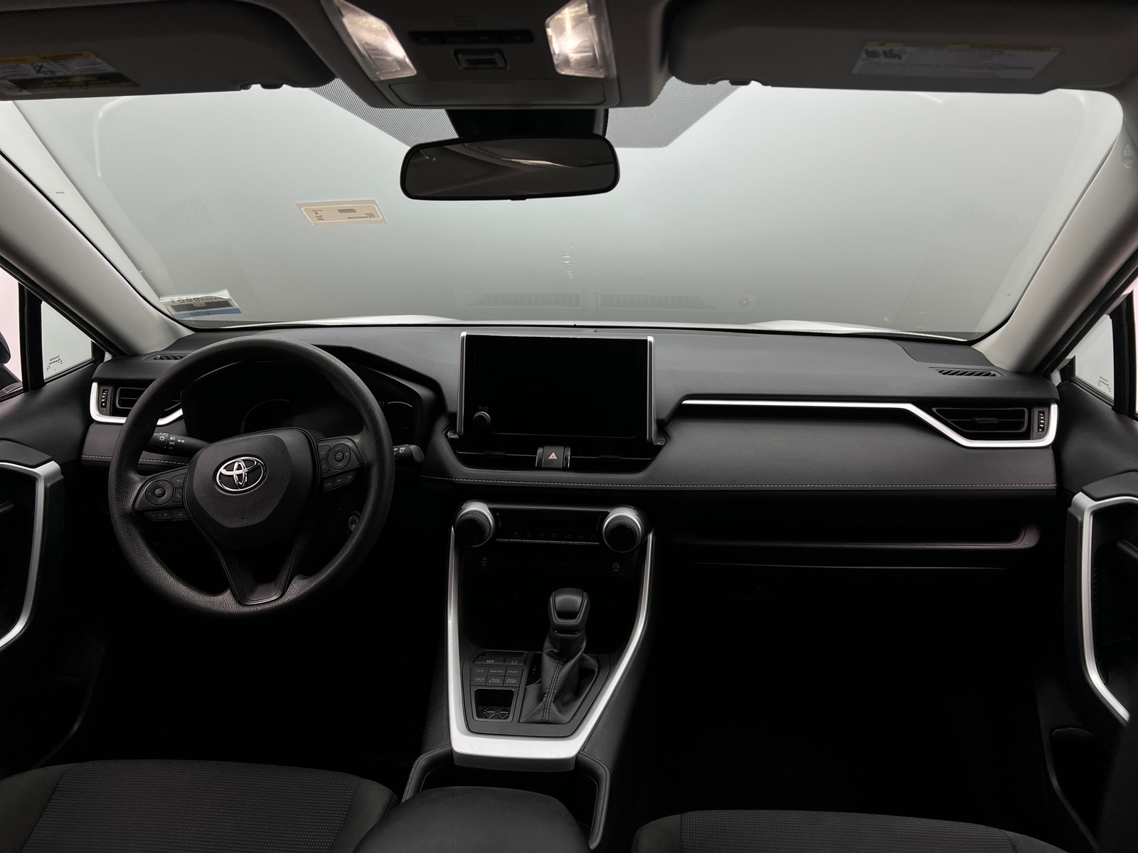 Thumbnail: 2025 Toyota RAV4 - 3