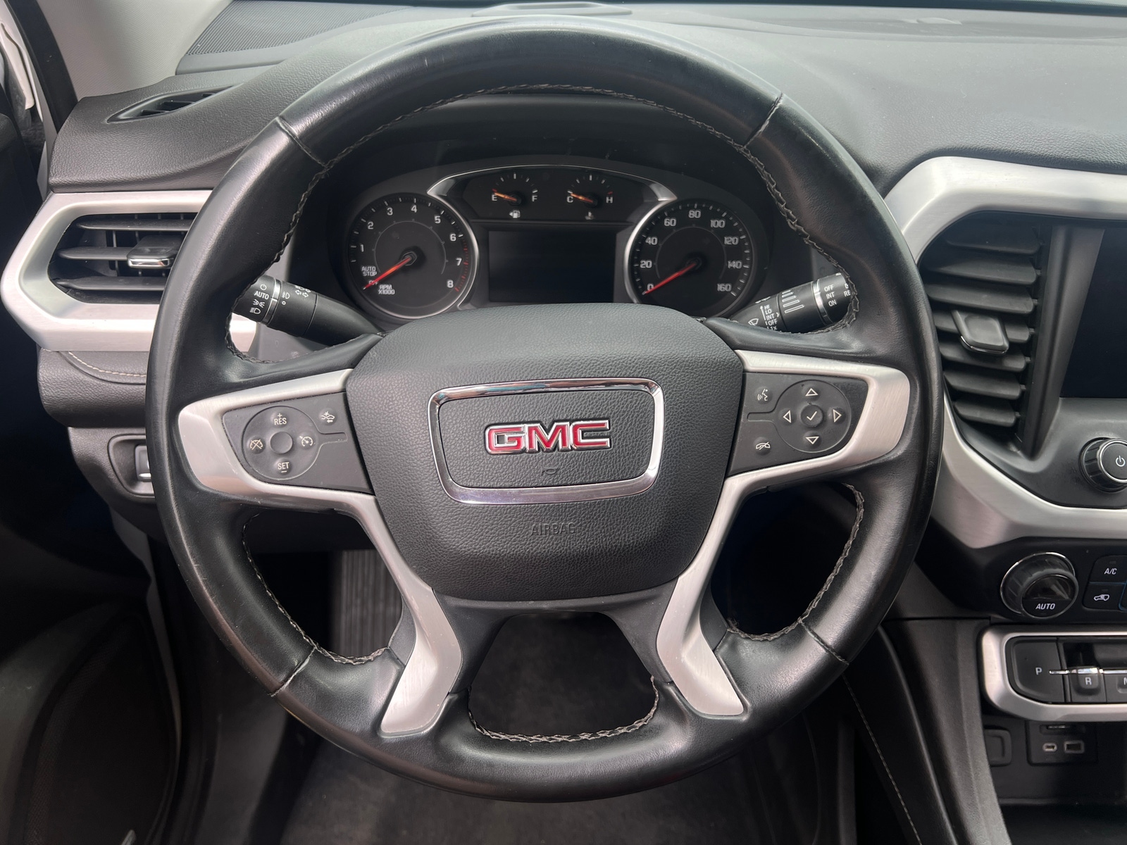 Thumbnail: 2023 GMC Acadia - 4