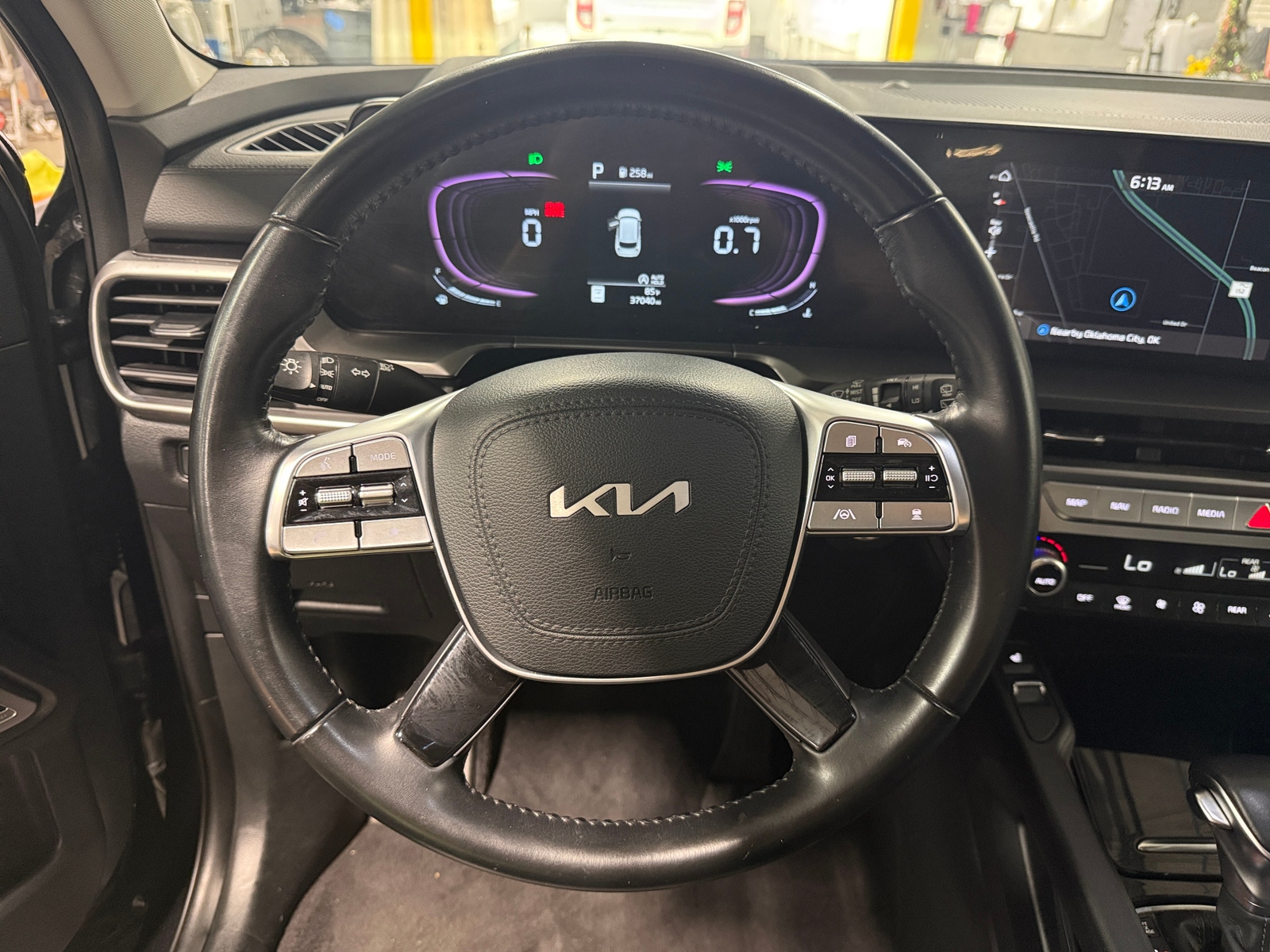 Thumbnail: 2025 Kia Telluride - 4