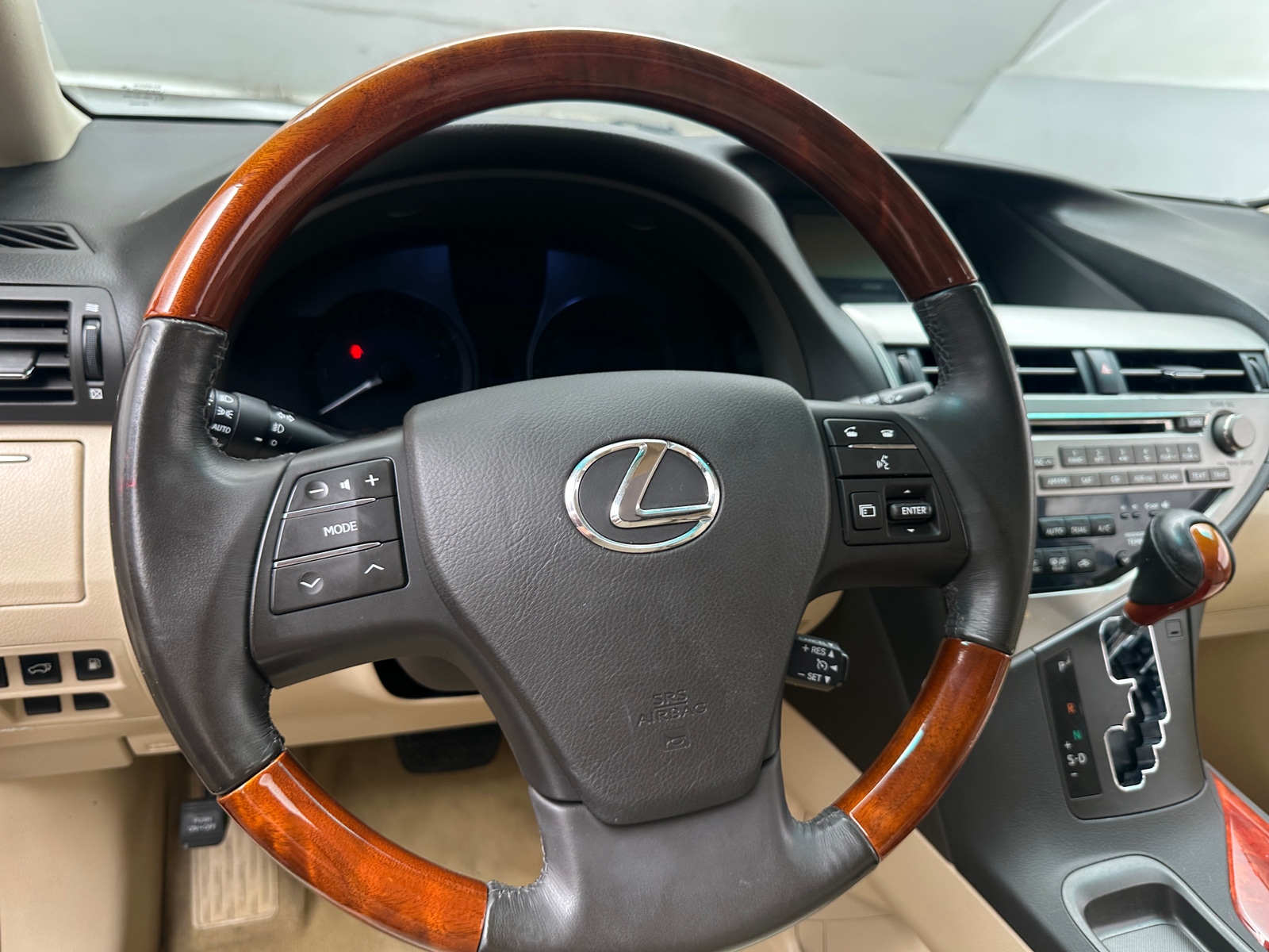 Thumbnail: 2010 Lexus RX - 5