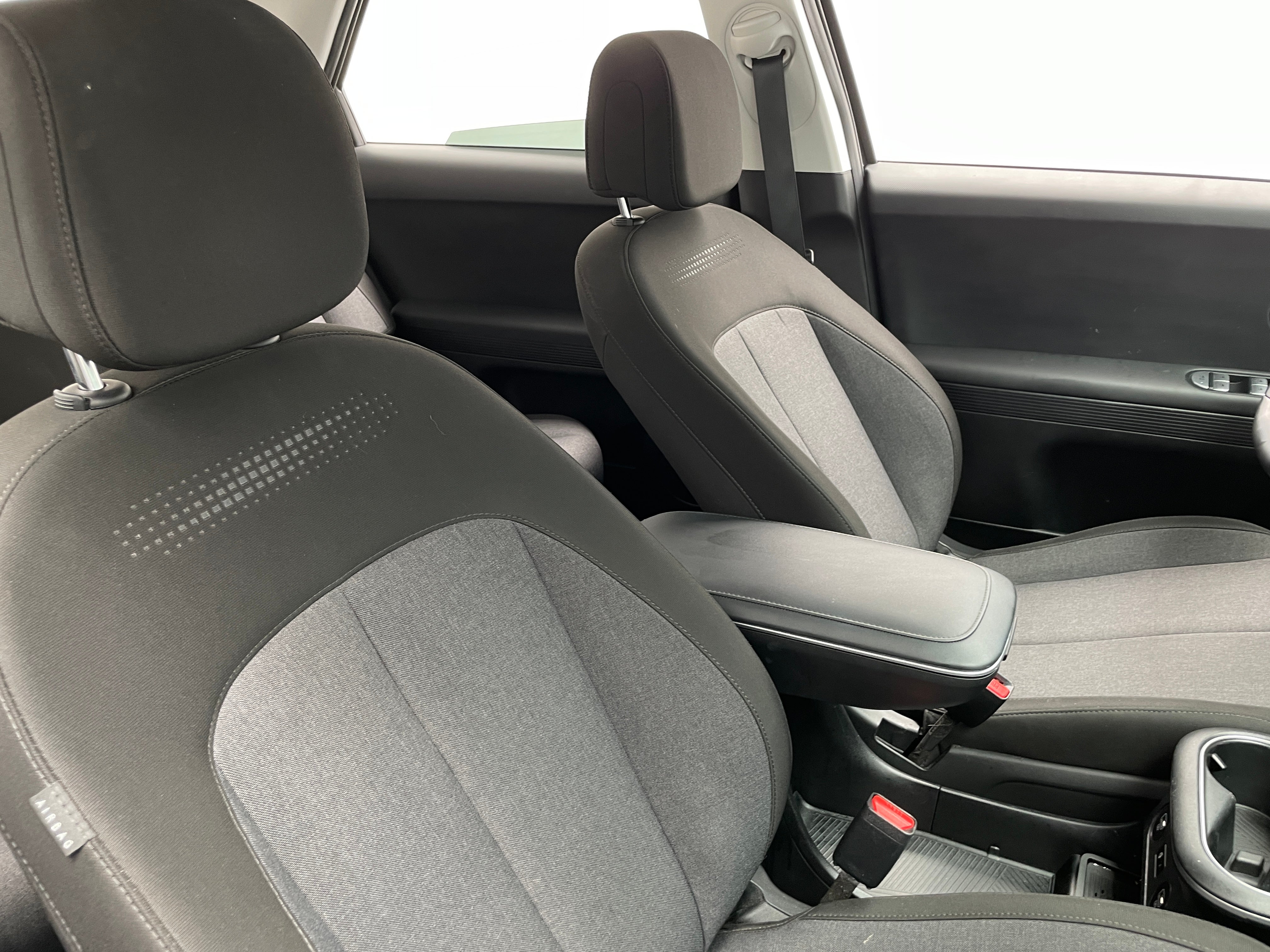 Used 2024 Hyundai IONIQ 5 SEL with VIN KM8KN4DE4RU276819 for sale in Oak Creek, WI