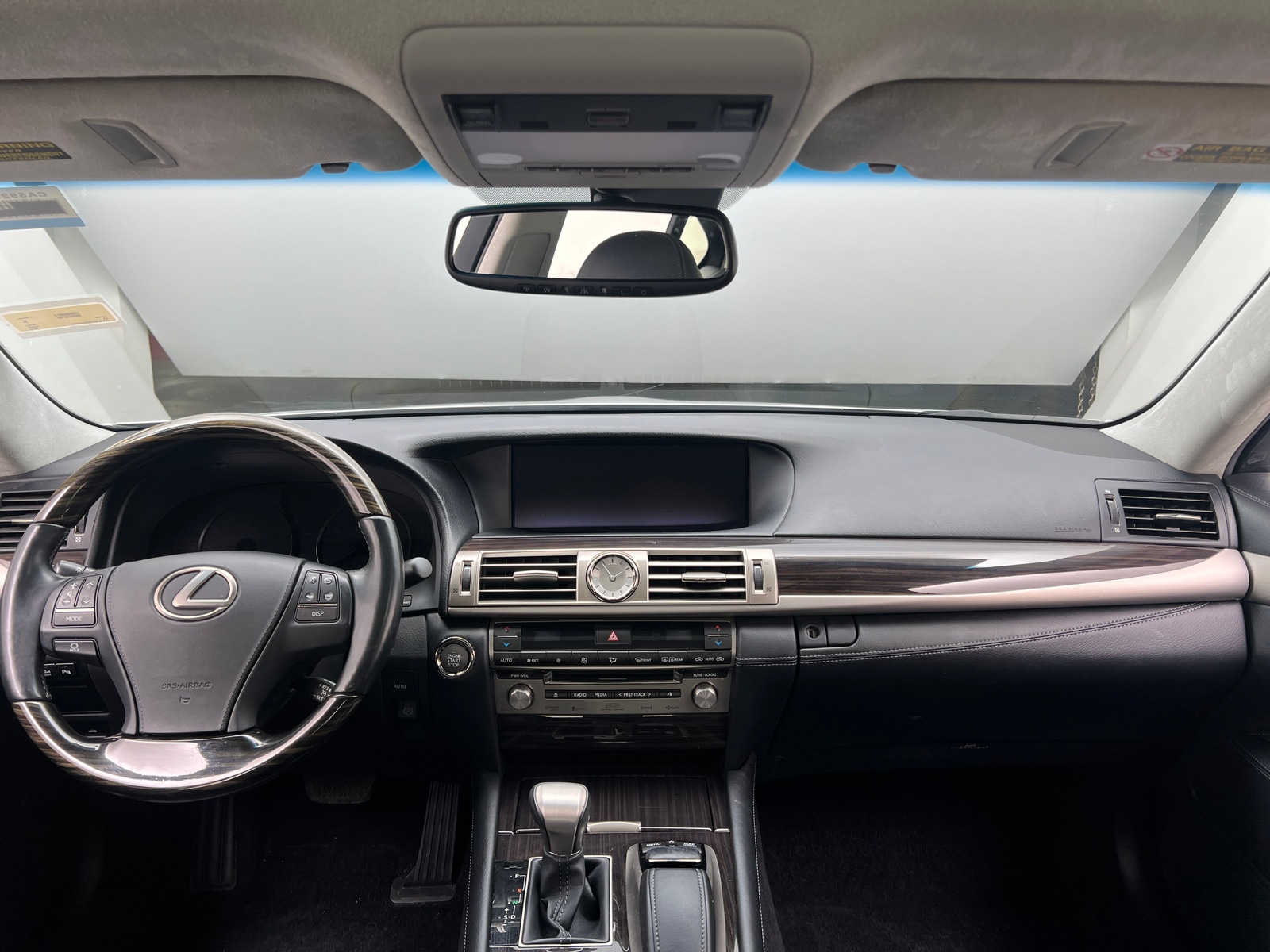 Thumbnail: 2013 Lexus LS - 2