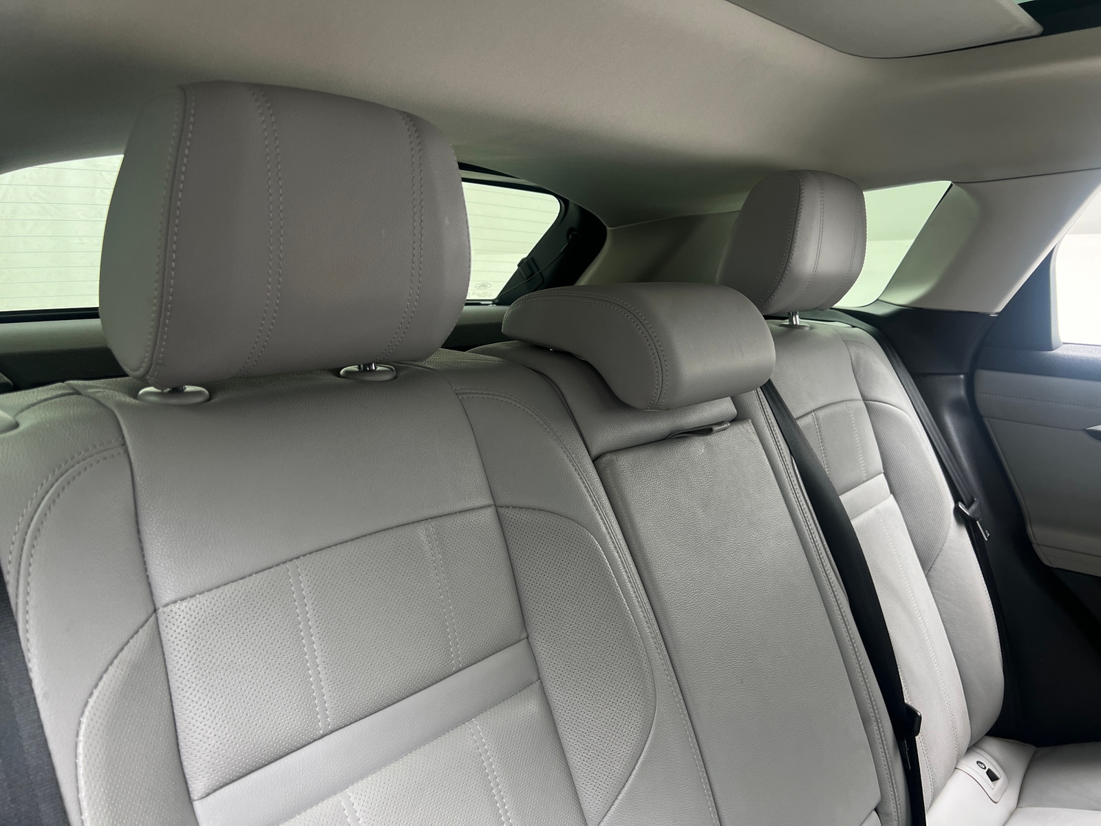 Thumbnail: 2021 Land Rover Range Rover Evoque - 5
