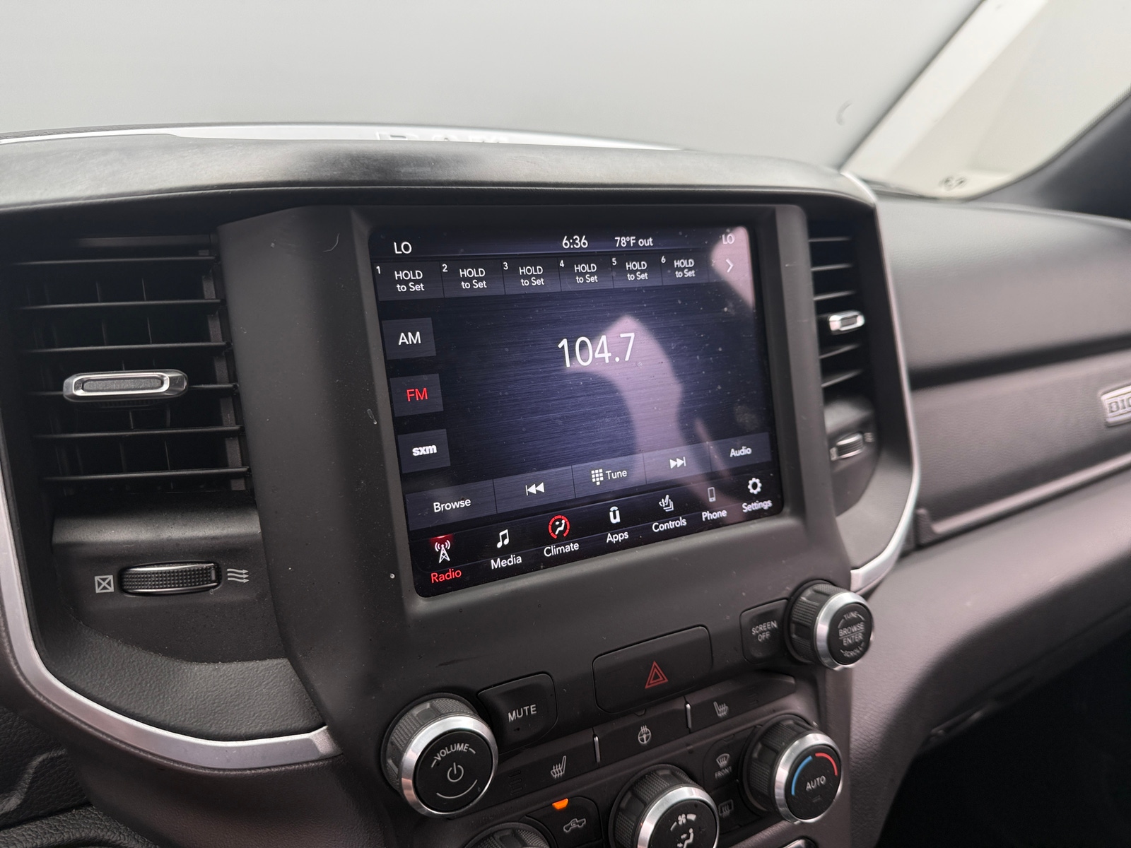 Thumbnail: 2020 RAM 1500 - 4