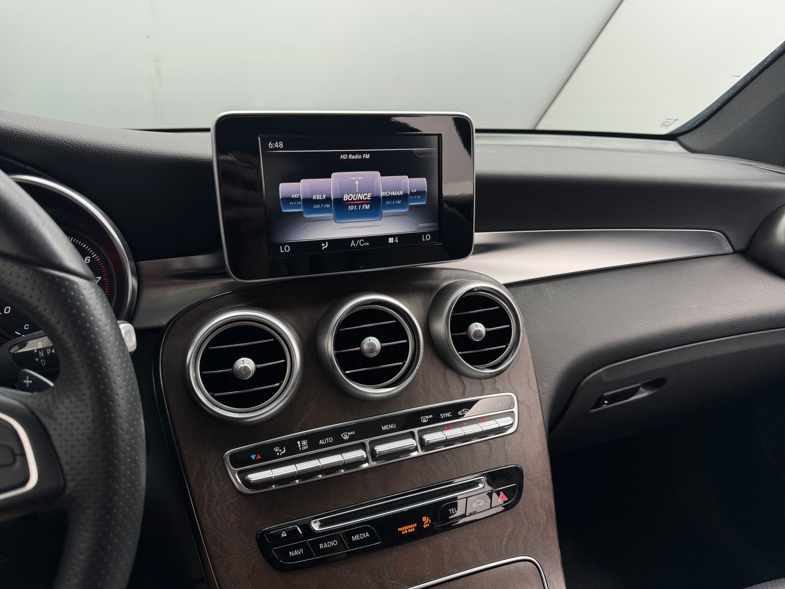 Thumbnail: 2018 Mercedes-Benz GLC - 3