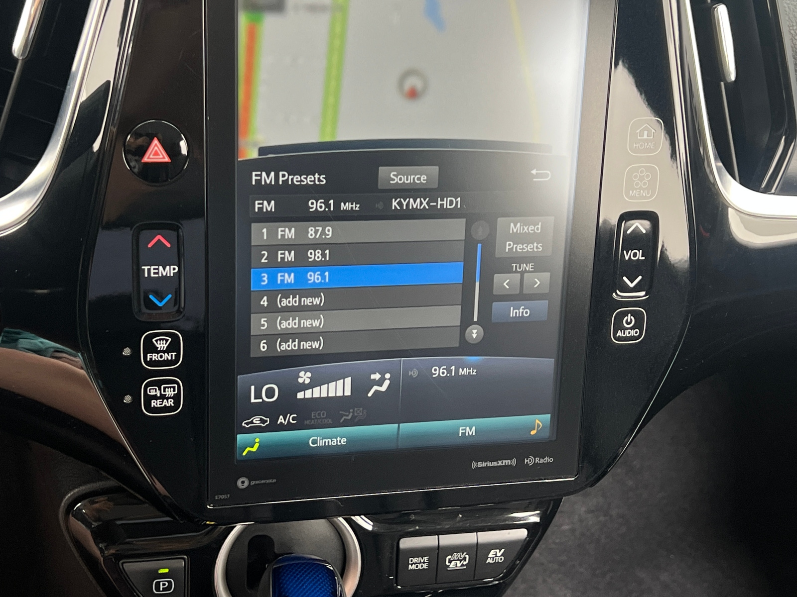 Thumbnail: 2022 Toyota Prius Prime - 3