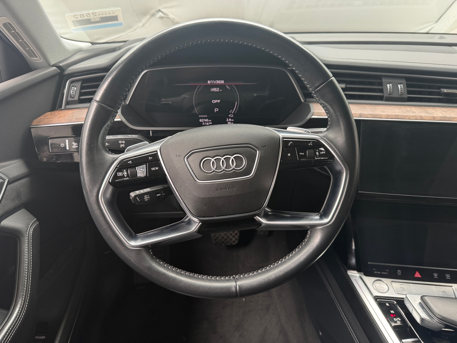 Thumbnail: 2019 Audi e-tron - 4