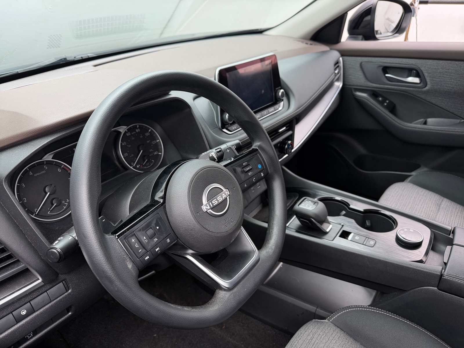 Thumbnail: 2023 Nissan Rogue - 5