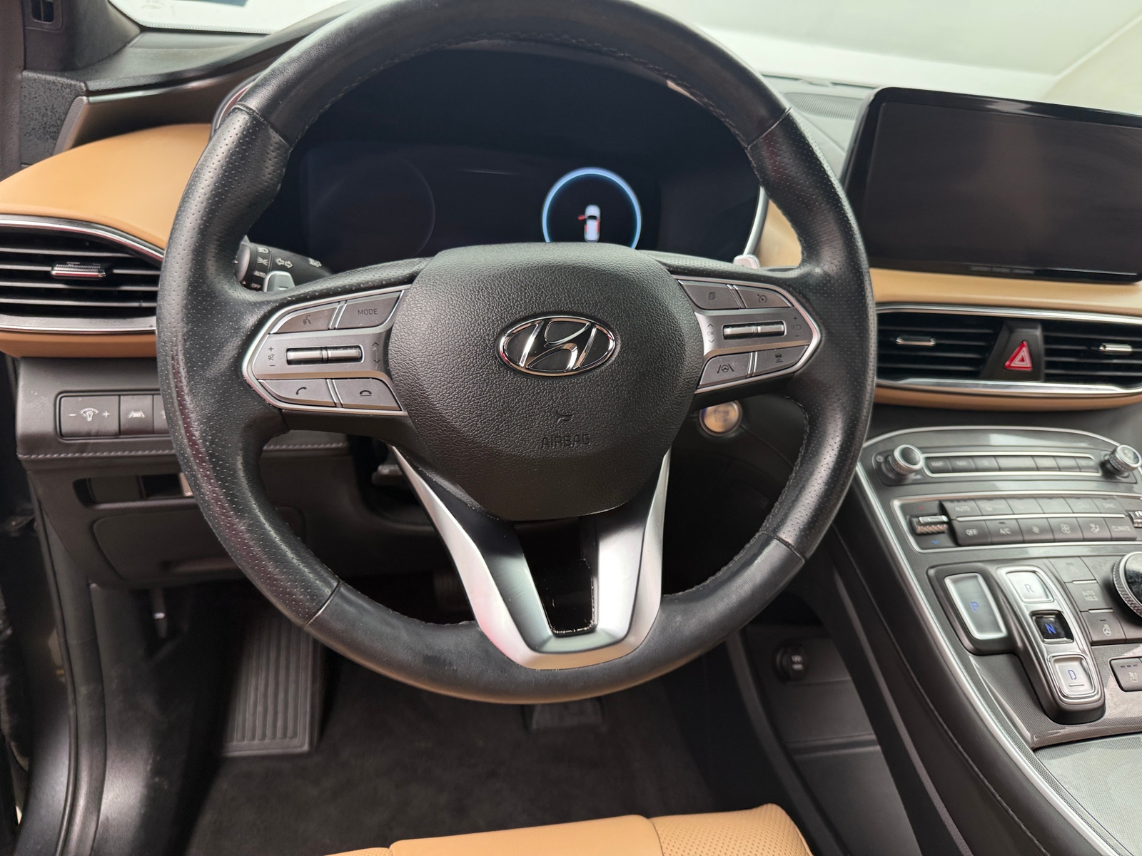 Thumbnail: 2023 Hyundai Santa Fe - 4