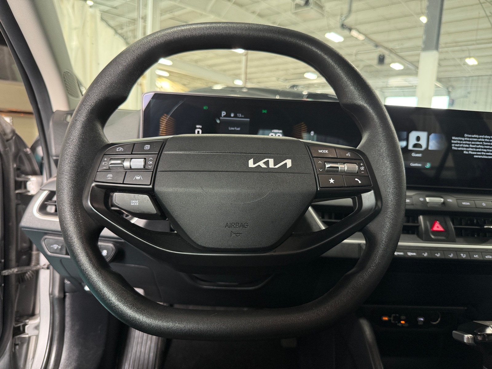 Thumbnail: 2025 Kia K4 - 5