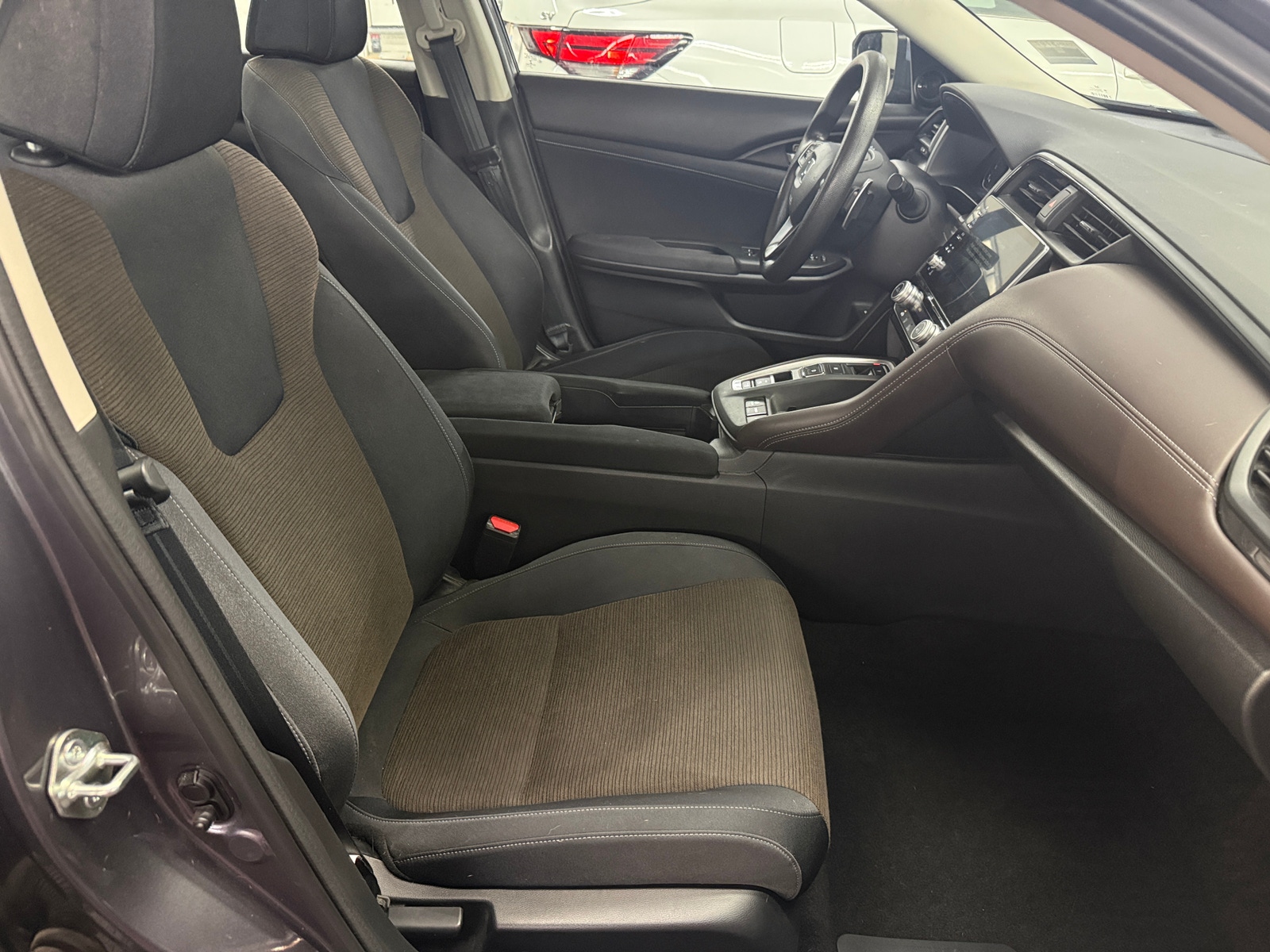 Thumbnail: 2019 Honda Insight - 2