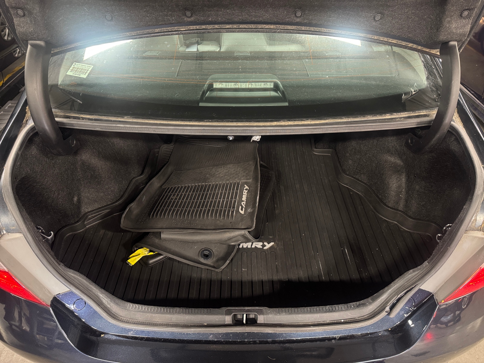 Thumbnail: 2016 Toyota Camry - 7