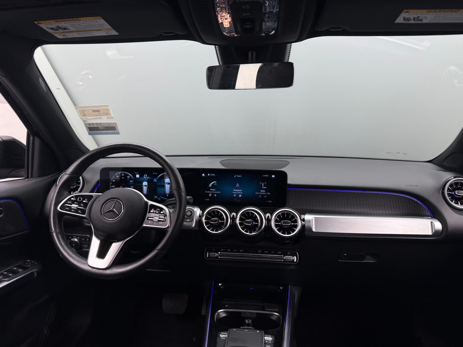Thumbnail: 2022 Mercedes-Benz GLB - 2