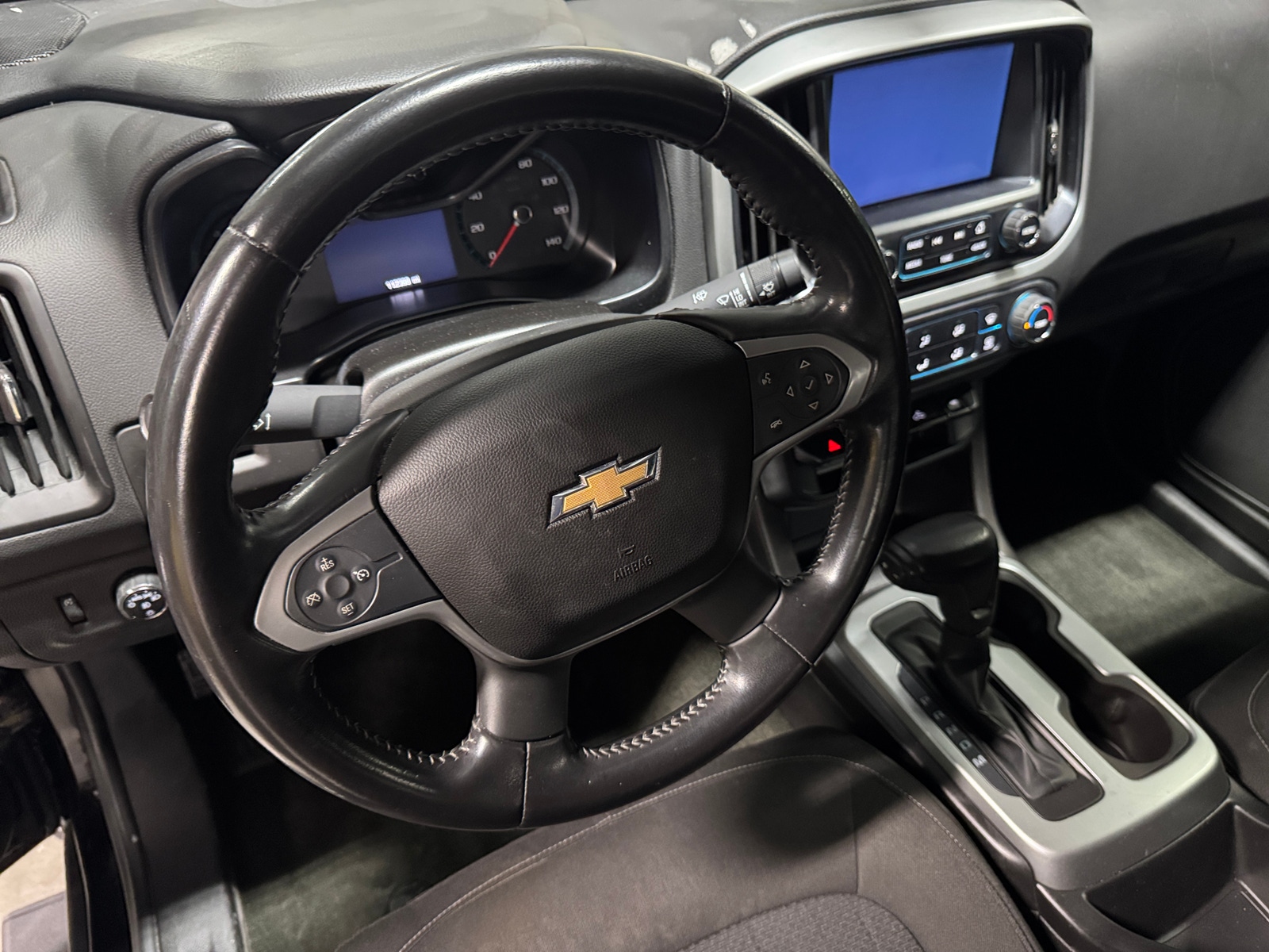 Thumbnail: 2016 Chevrolet Colorado - 5