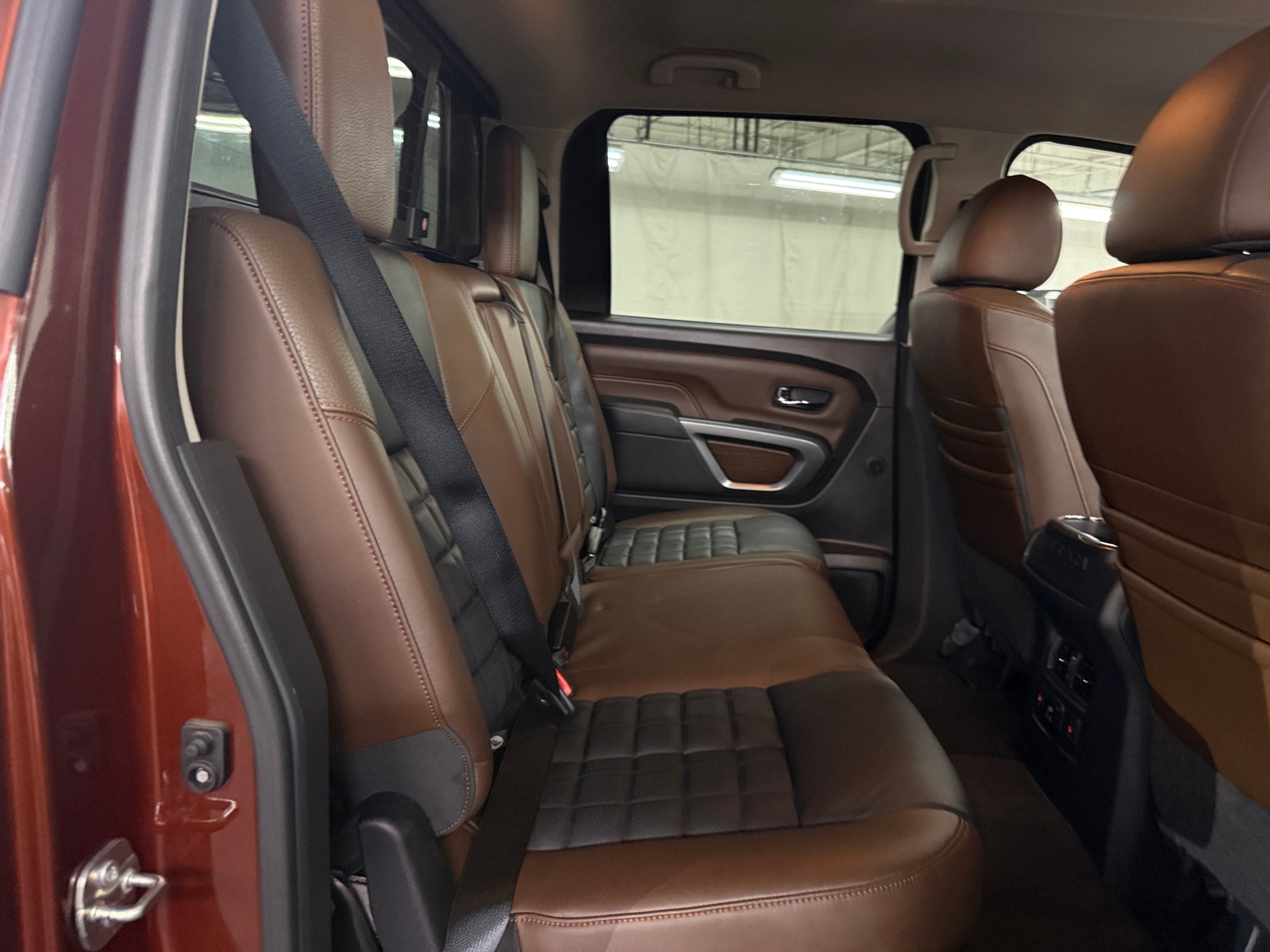Thumbnail: 2017 Nissan Titan - 5