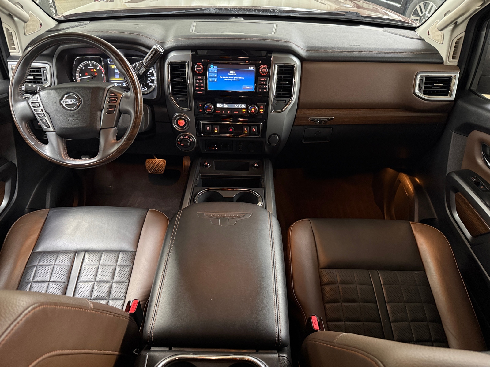 Thumbnail: 2017 Nissan Titan - 2