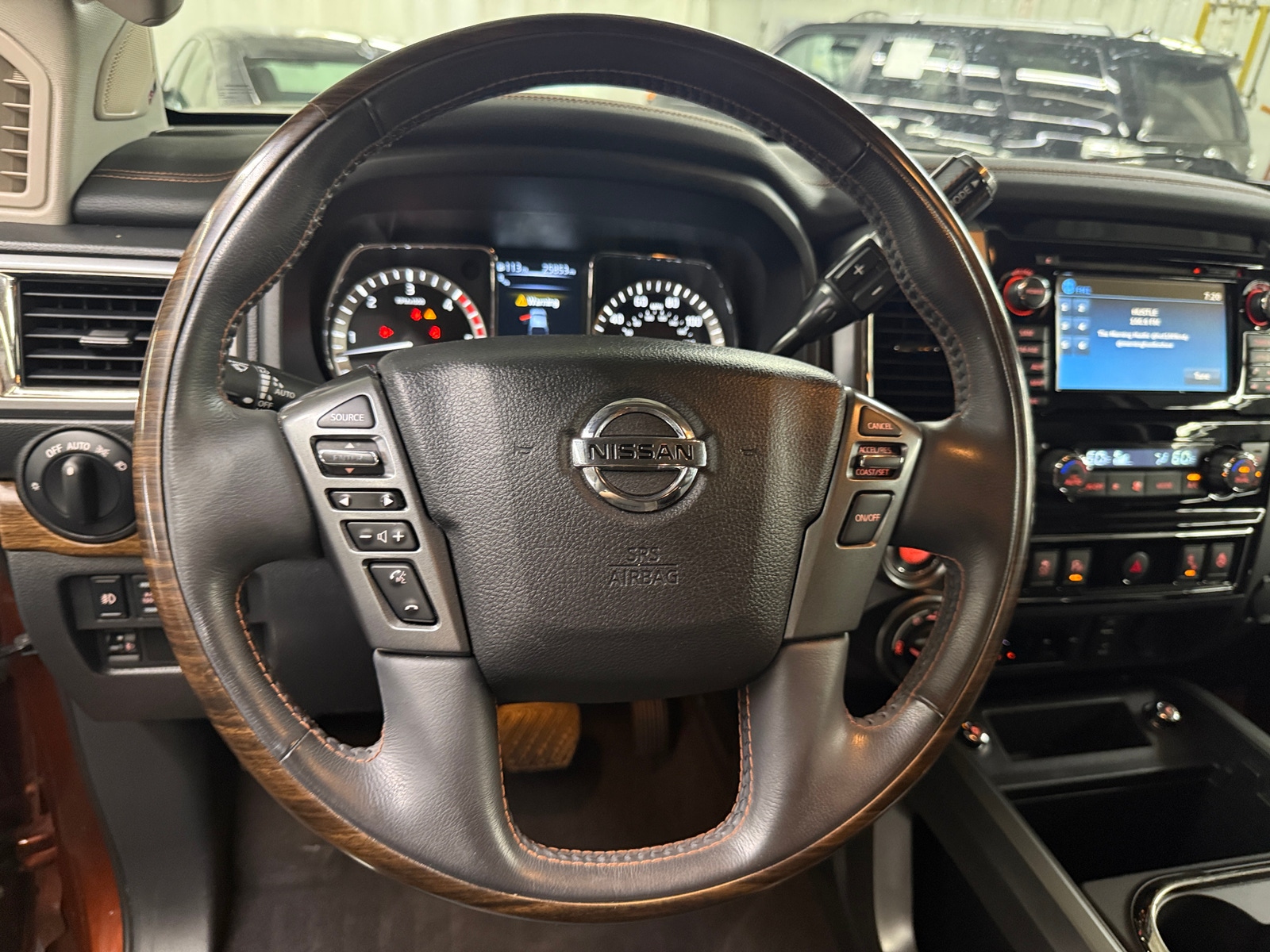 Thumbnail: 2017 Nissan Titan - 4