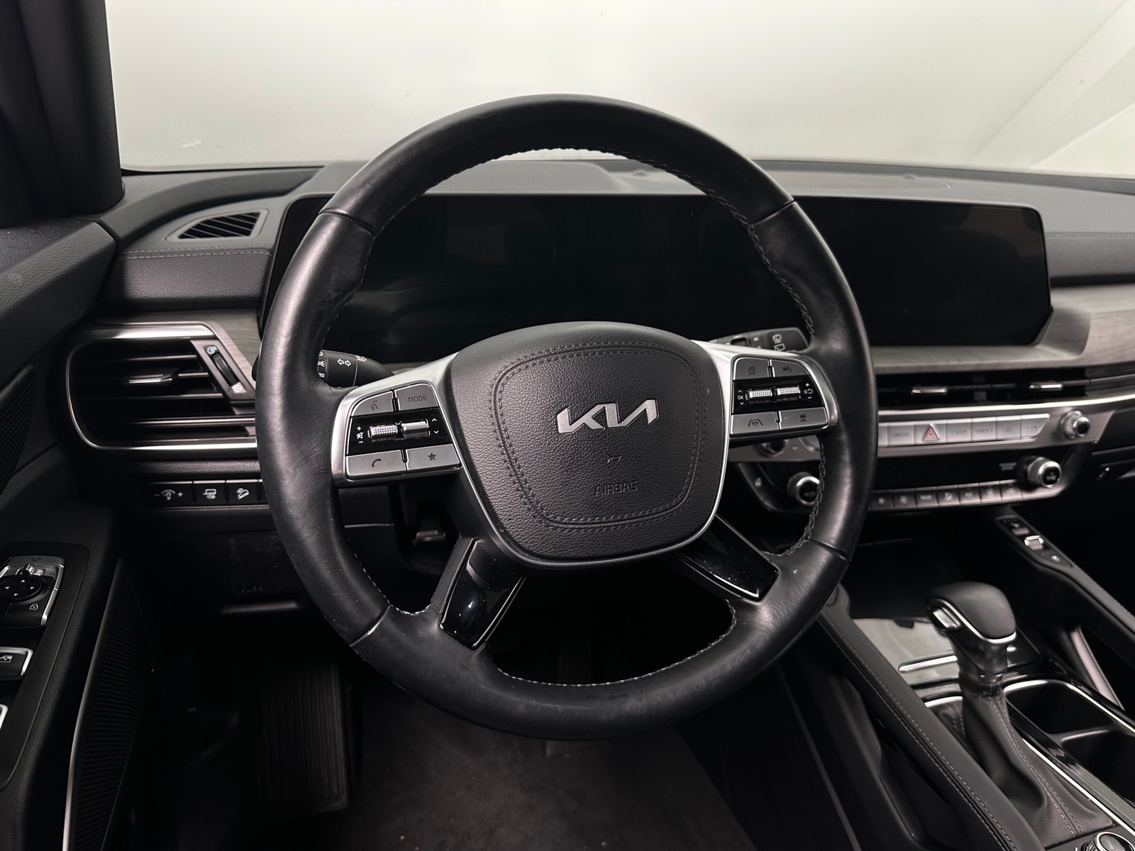 Thumbnail: 2024 Kia Telluride - 4