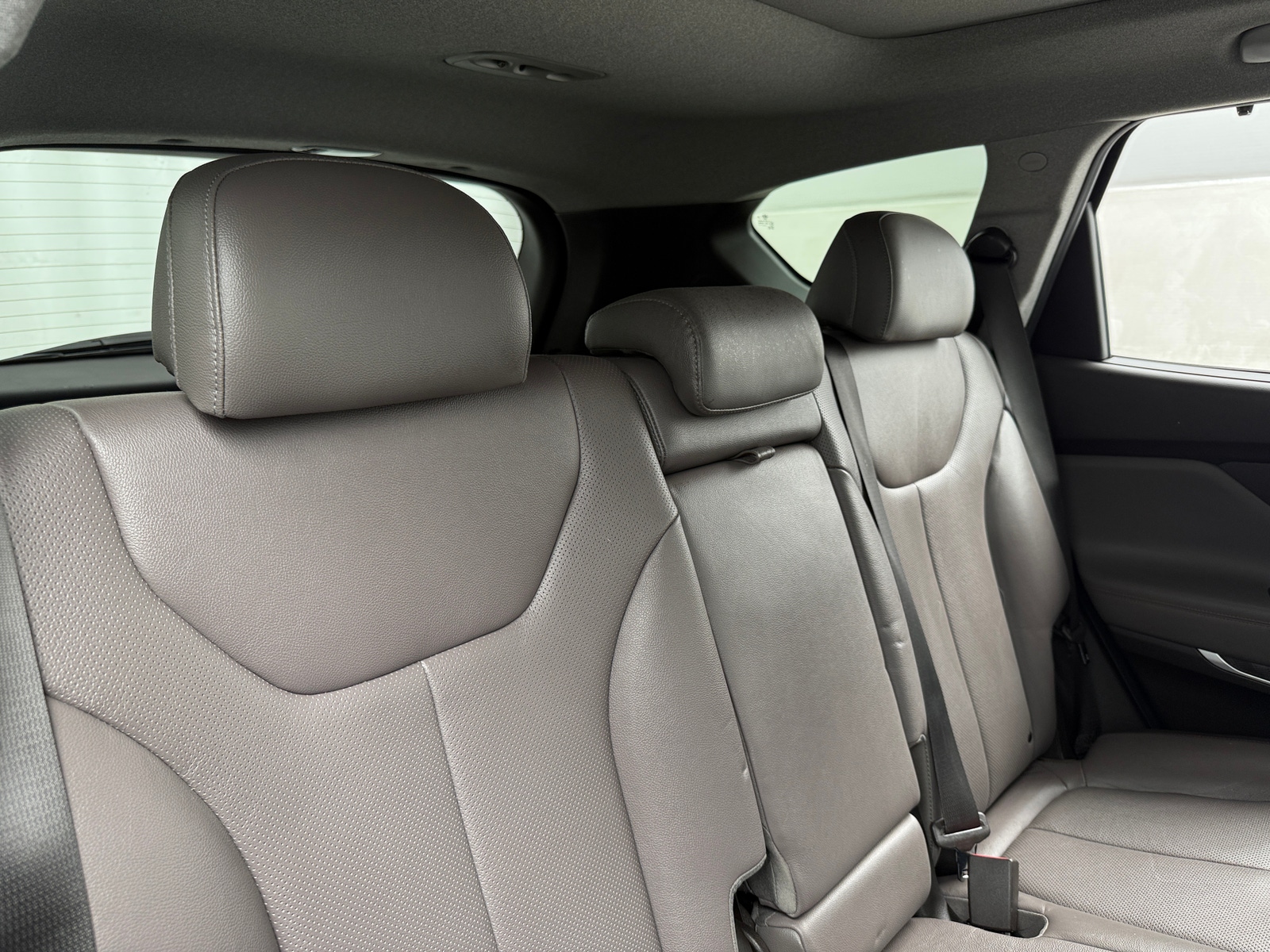 Thumbnail: 2019 Hyundai Santa Fe - 5