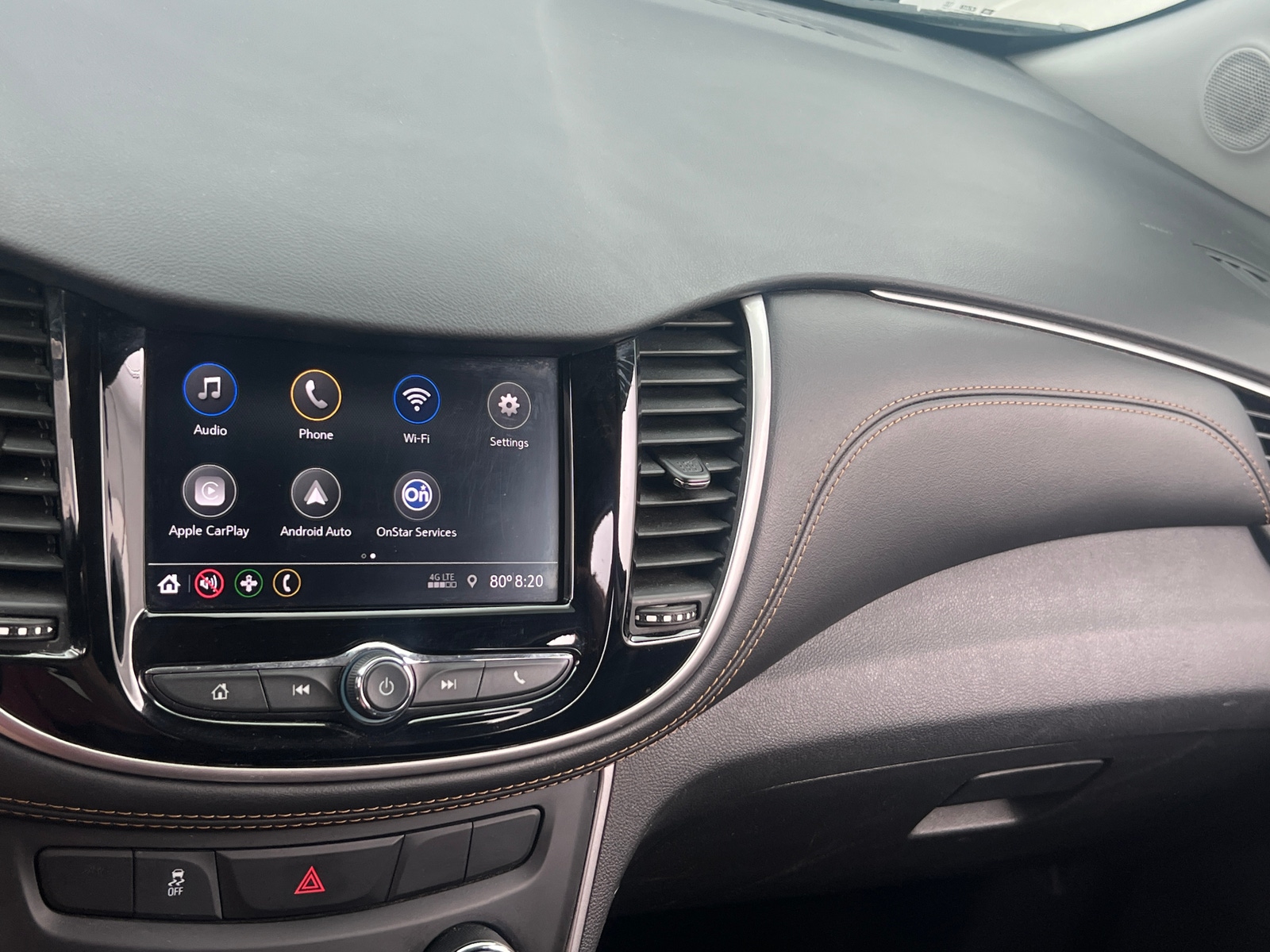 Thumbnail: 2022 Chevrolet Trax - 3