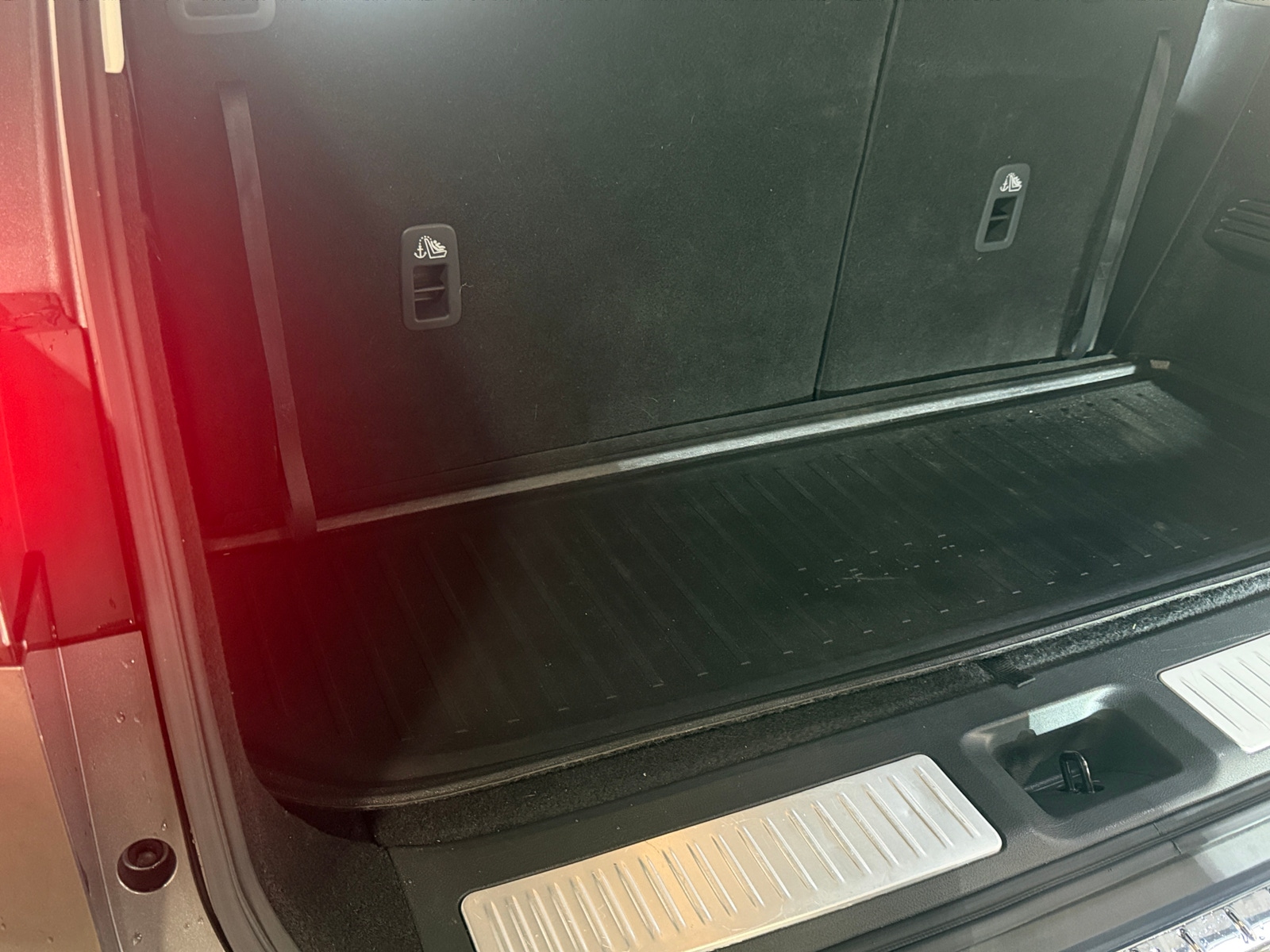 Thumbnail: 2023 INFINITI QX60 - 6