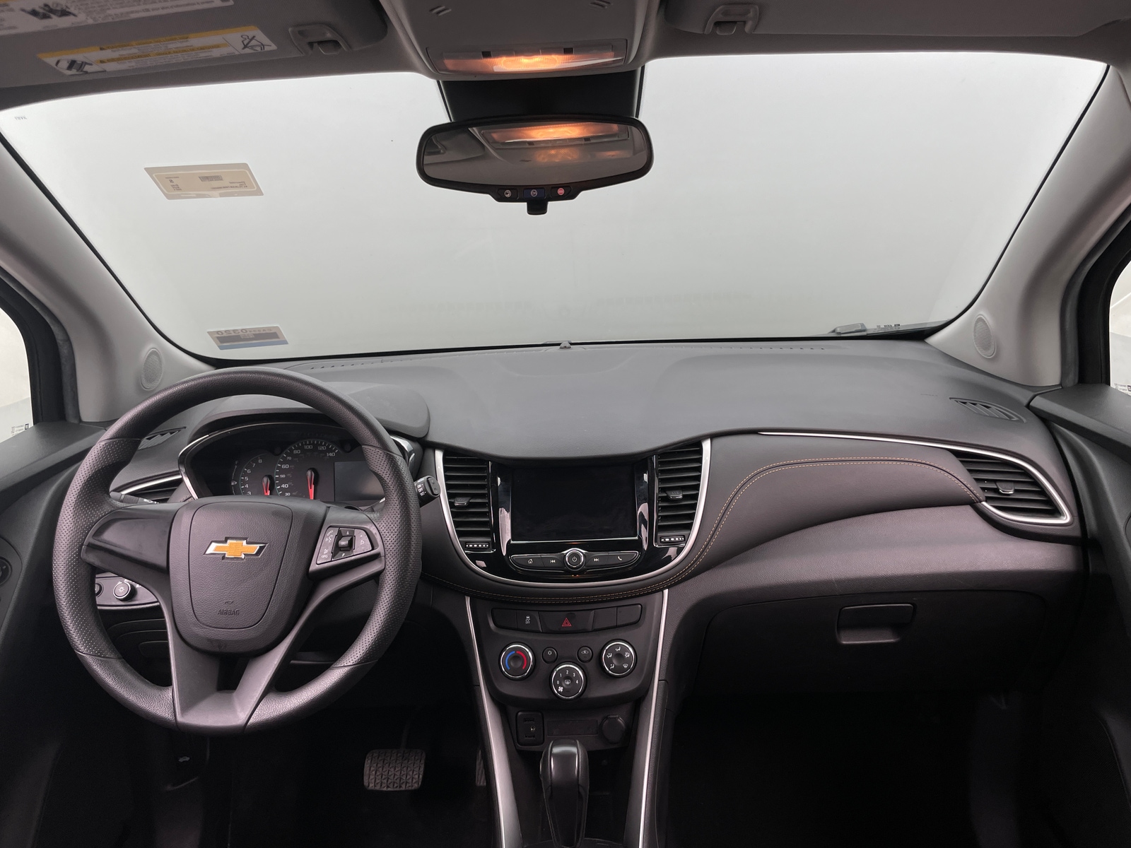 Thumbnail: 2021 Chevrolet Trax - 3